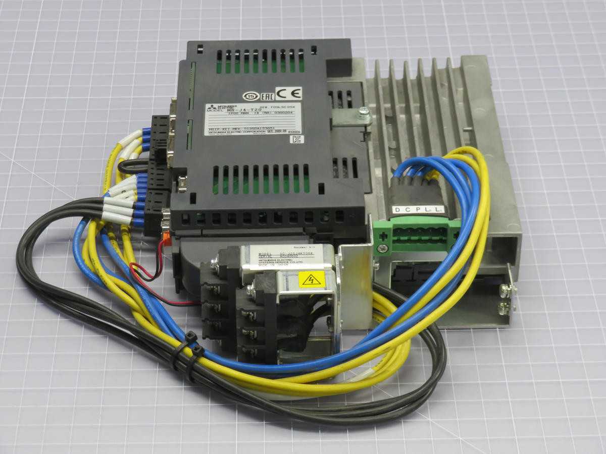 MITSUBISHI SC-J2SJ4KT06K T221201 - SERVO