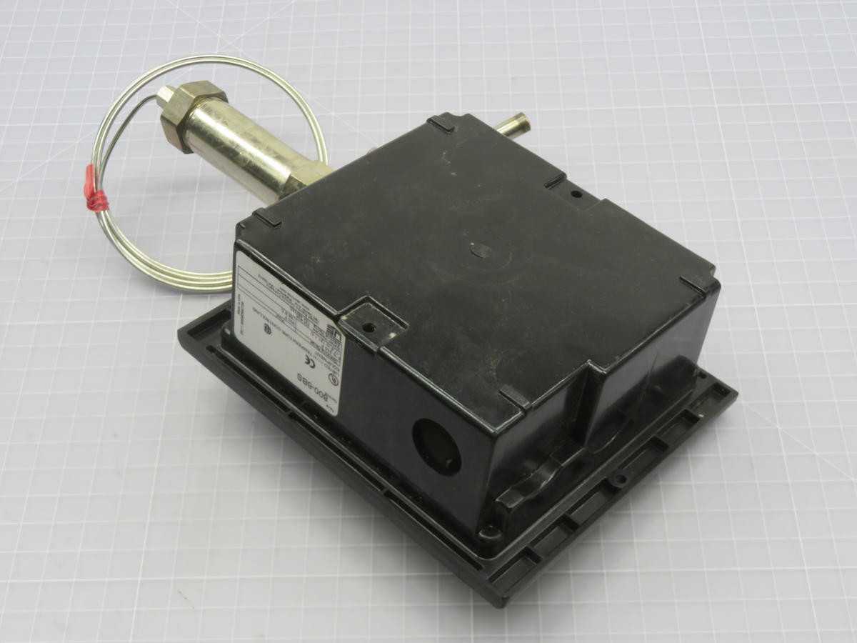 United Electric Controls 800-6BS Temp Control T218371 - Reliable Temperature Management - TEMPERATURE CONTROL COMPONENTS
