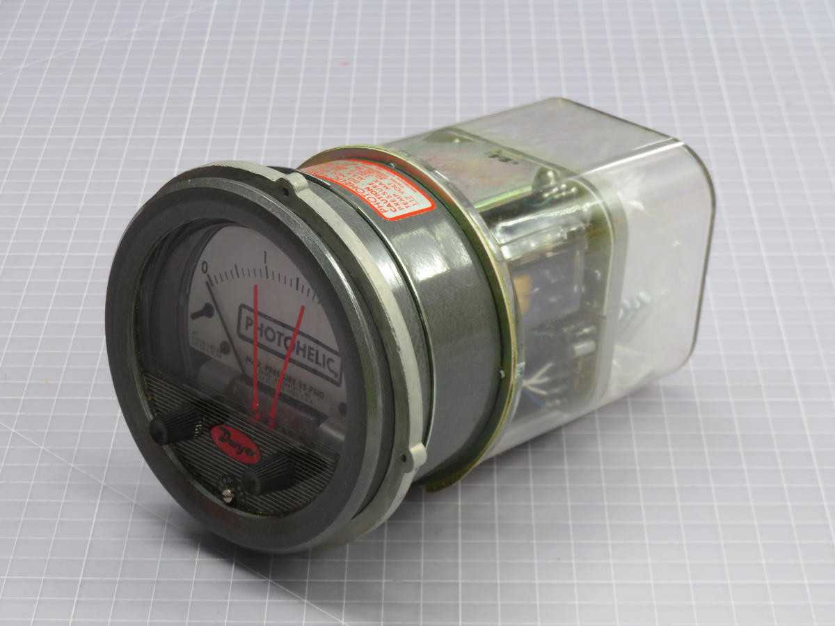 DWYER 3003 PRESSURE SWITCH T228765 - PRESSURE MEASUREMENT
