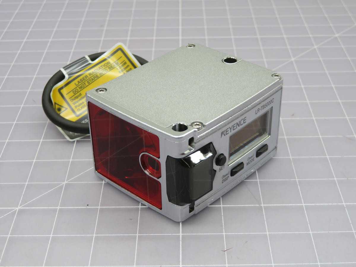 KEYENCE LR-TB5000C LASER SENSOR W/ M12 CONNECTOR T225078 - SENSORS