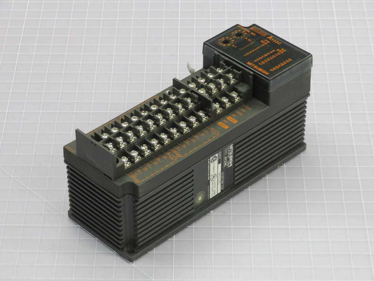MITSUBISHI AY23C VDC LOGIC I\O MODULE T228636 - PLC MODULES