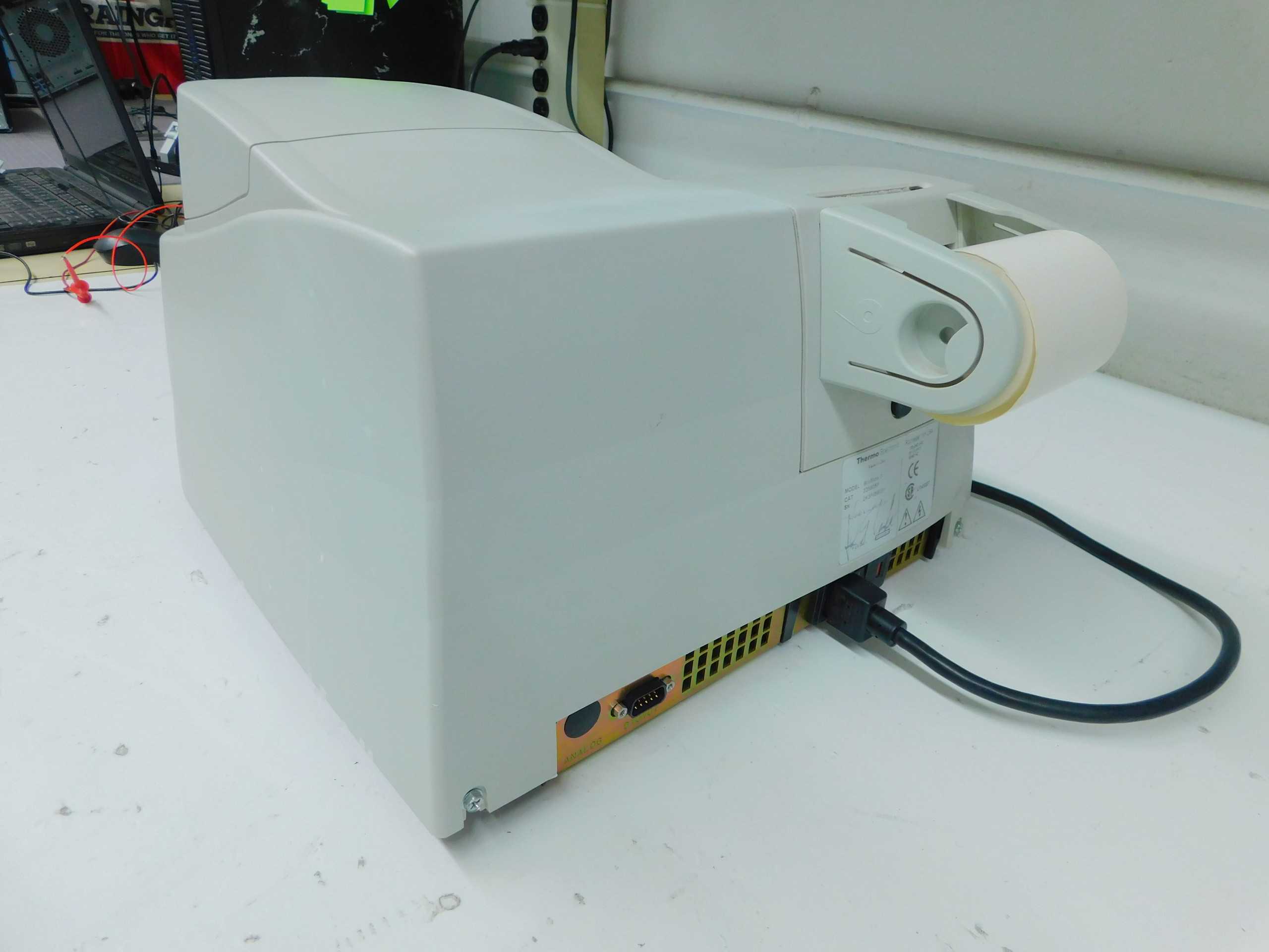 Thermo Spectronic Biomate 3 Spectrophotometer - High Precision Optical Analysis - LAB & SCIENTIFIC