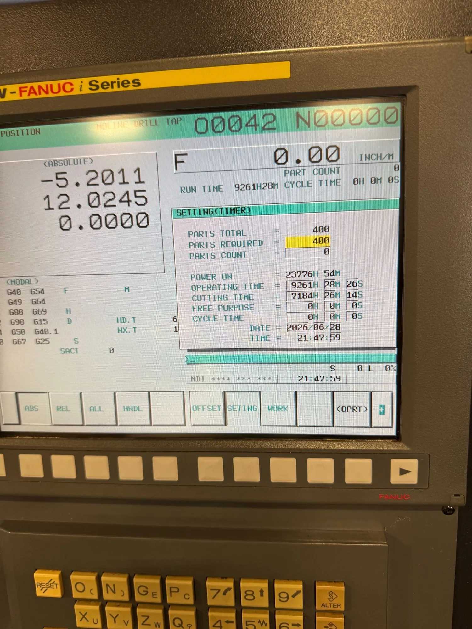 2009 DOOSAN DNM 500 VERTICAL MACHINING CENTER - 20 HP SPINDLE, 8000 RPM, FANUC I SERIES CONTROL - VERTICAL MACHINING CENTERS