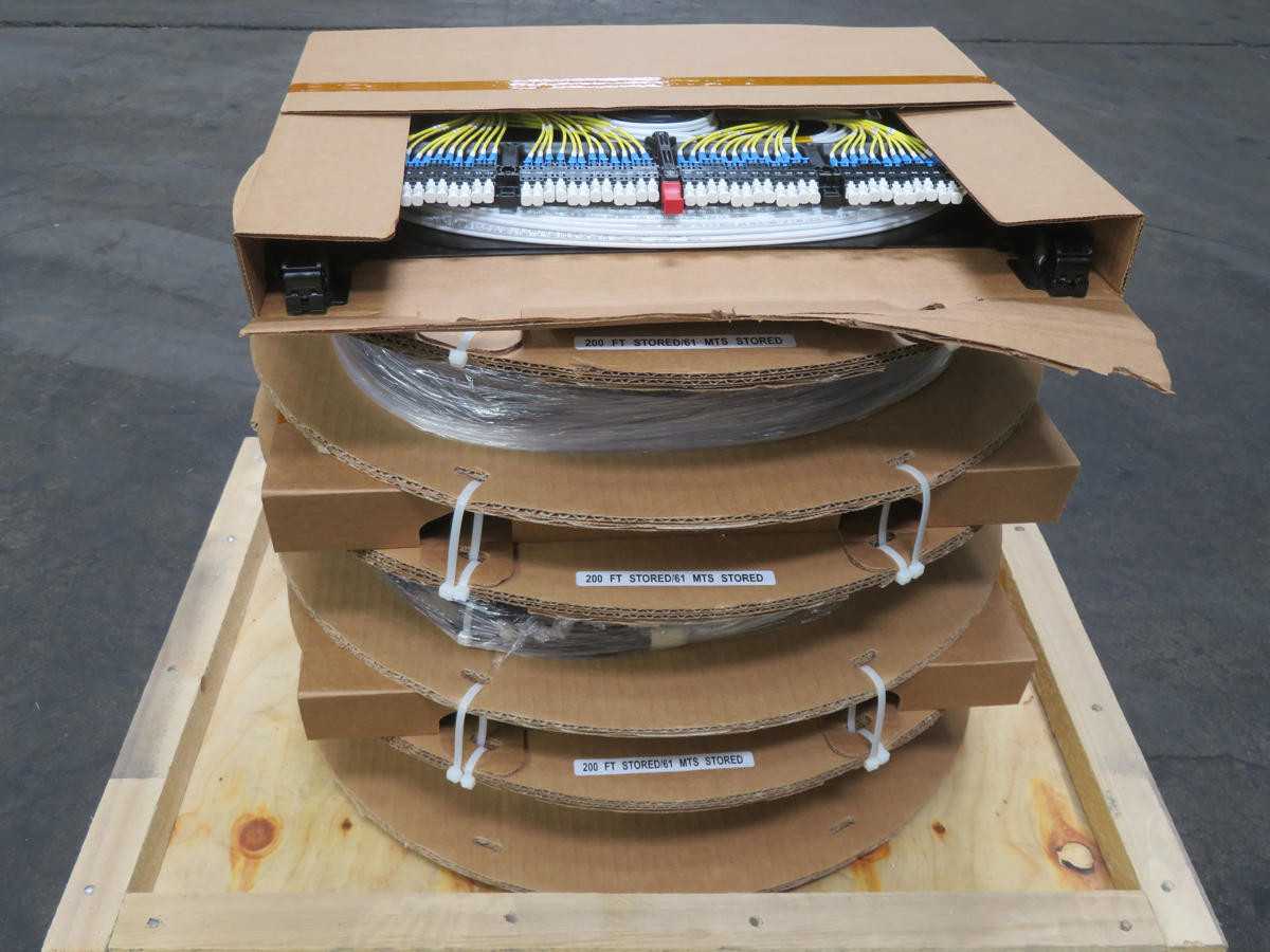 COMMSCOPE RCP-3KAPU706167 24 FIBER MM FIBER CABLE 600 FT T238512 - FIBER OPTIC CABLE