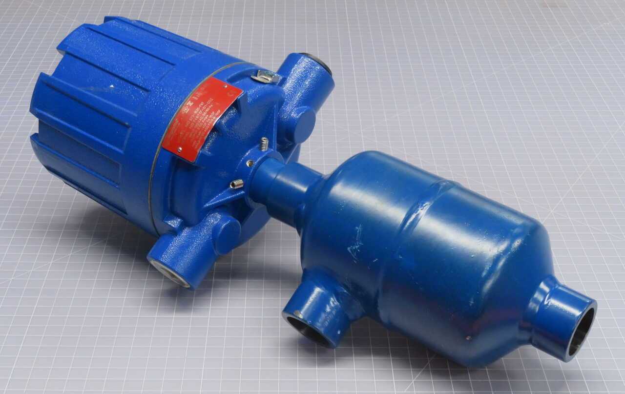MAGNETROL B73-1B20-FNT SEALED EXTERNAL-CAGE LIQUID LEVEL SWITCH - LEVEL MEASUREMENT