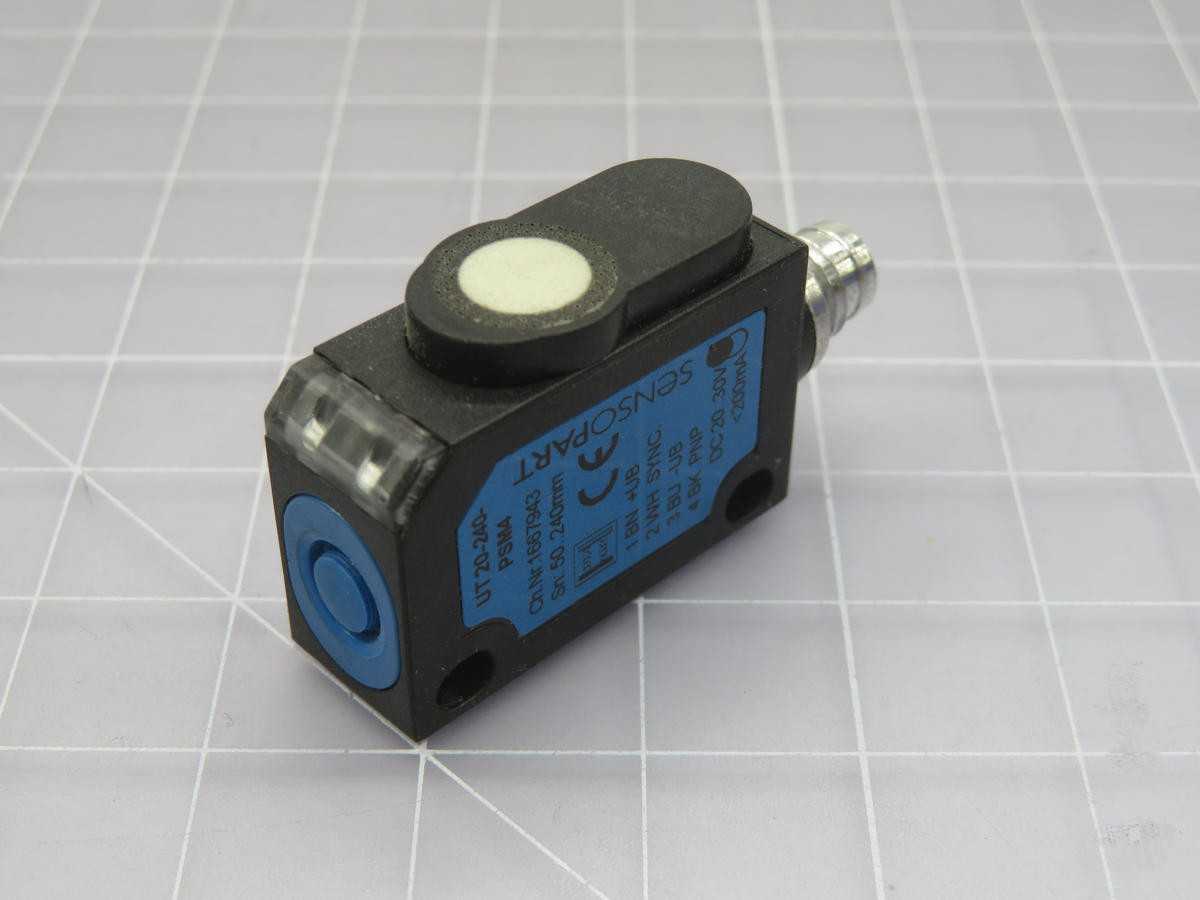 LOT OF 10 SENSOPART UT 20-240-PSM4 ULTRASONIC SENSOR T215523 - SENSORS