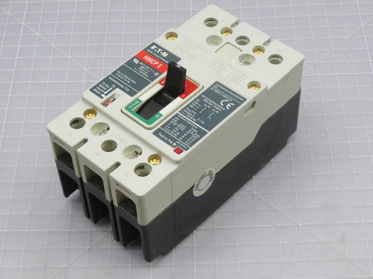 EATON HMCPE030H1C NG AND ND-FRAME MOLDED CASE CIRCUIT BREAKERS T212716 - CIRCUIT BREAKERS