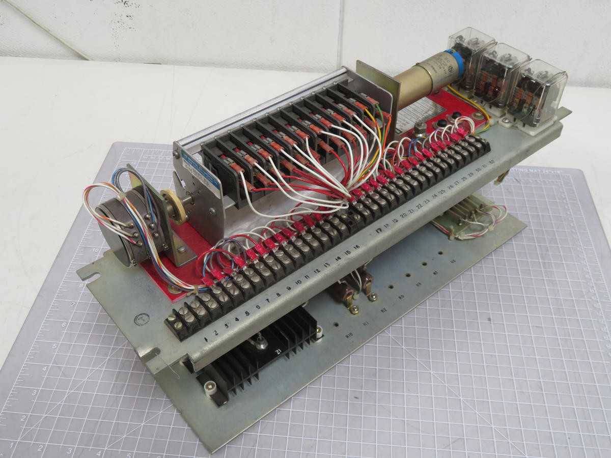 Westinghouse M300 149D900G01 T203330 Industrial Equipment - ELECTRICAL COMPONENTS