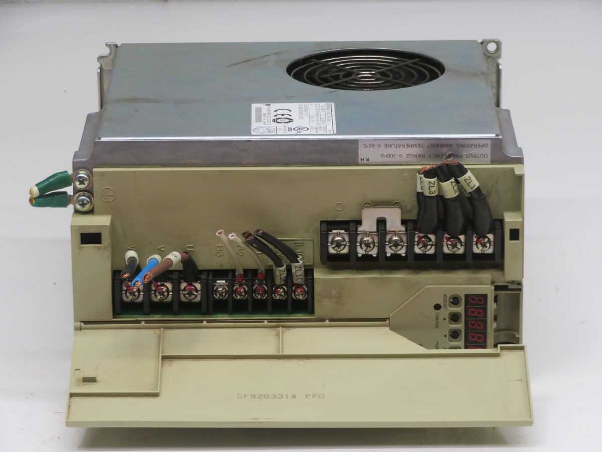 YASKAWA SGDH-50AE SERVO AMPLIFIER T260097 - SERVO