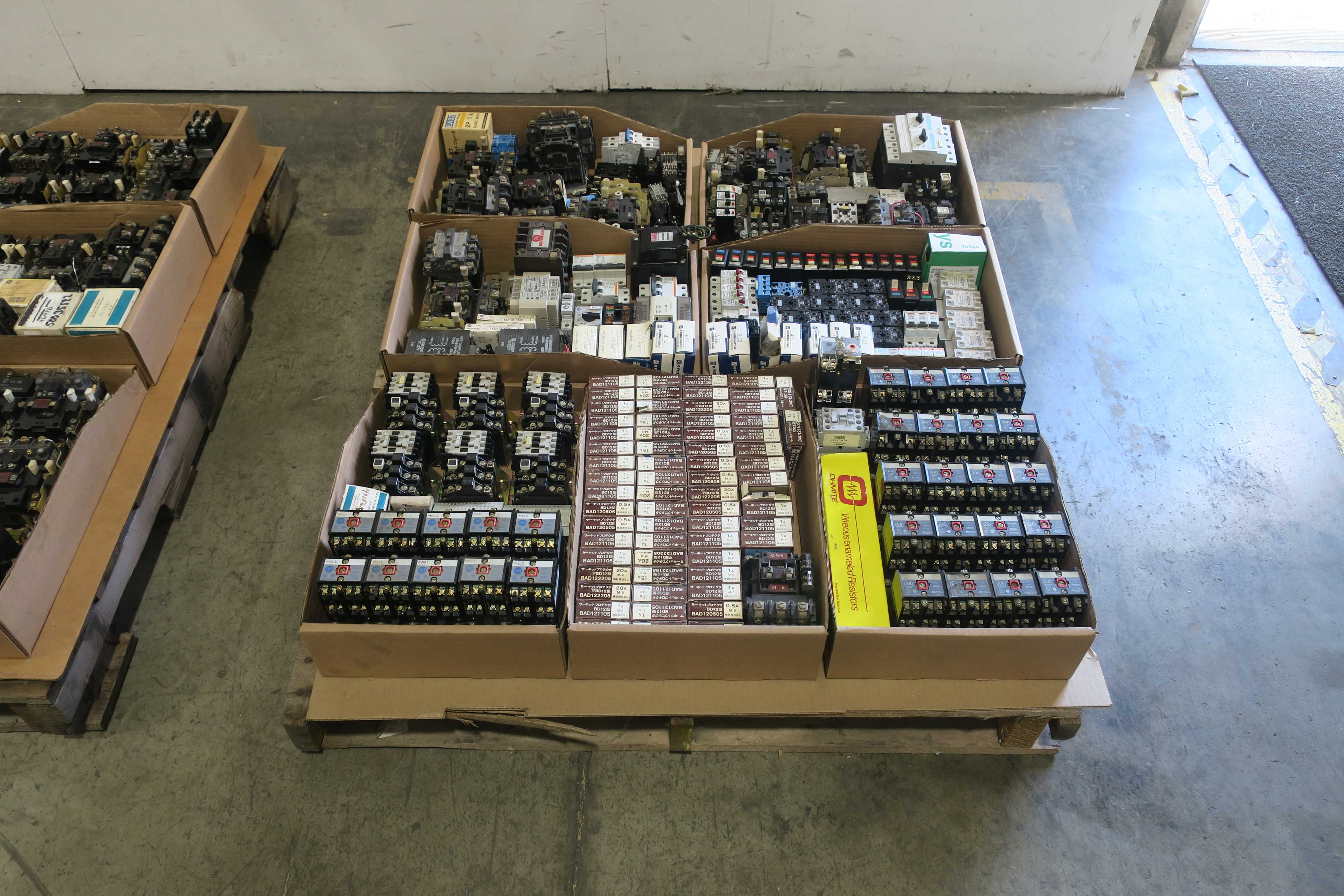 SKU 1786586 - 2 PALLETS OF ASSORTED ELECTRICAL - ELECTRICAL COMPONENTS