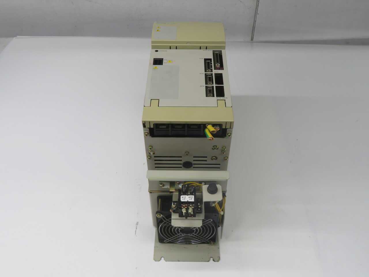 Yaskawa VS-626M5 Inverter Drive T270541 - High Efficiency Power Control - AC VFD DRIVES