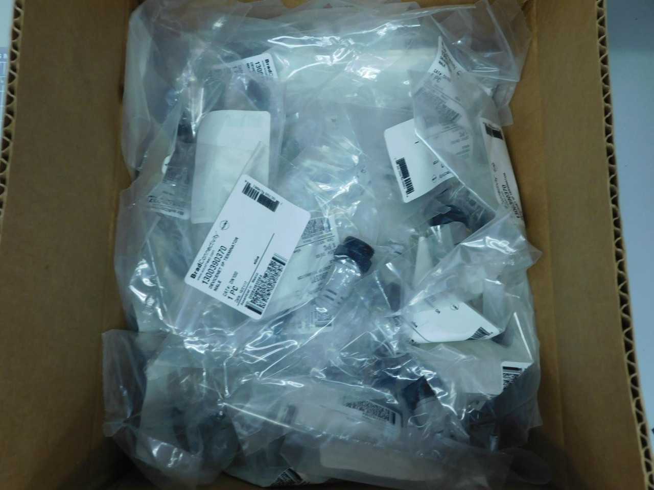 Lot Of 60 Brad Connectivity 1300390370 DN100 DeviceNet 5P Male Connectors 7/8"-16 GR - ELECTRICAL COMPONENTS