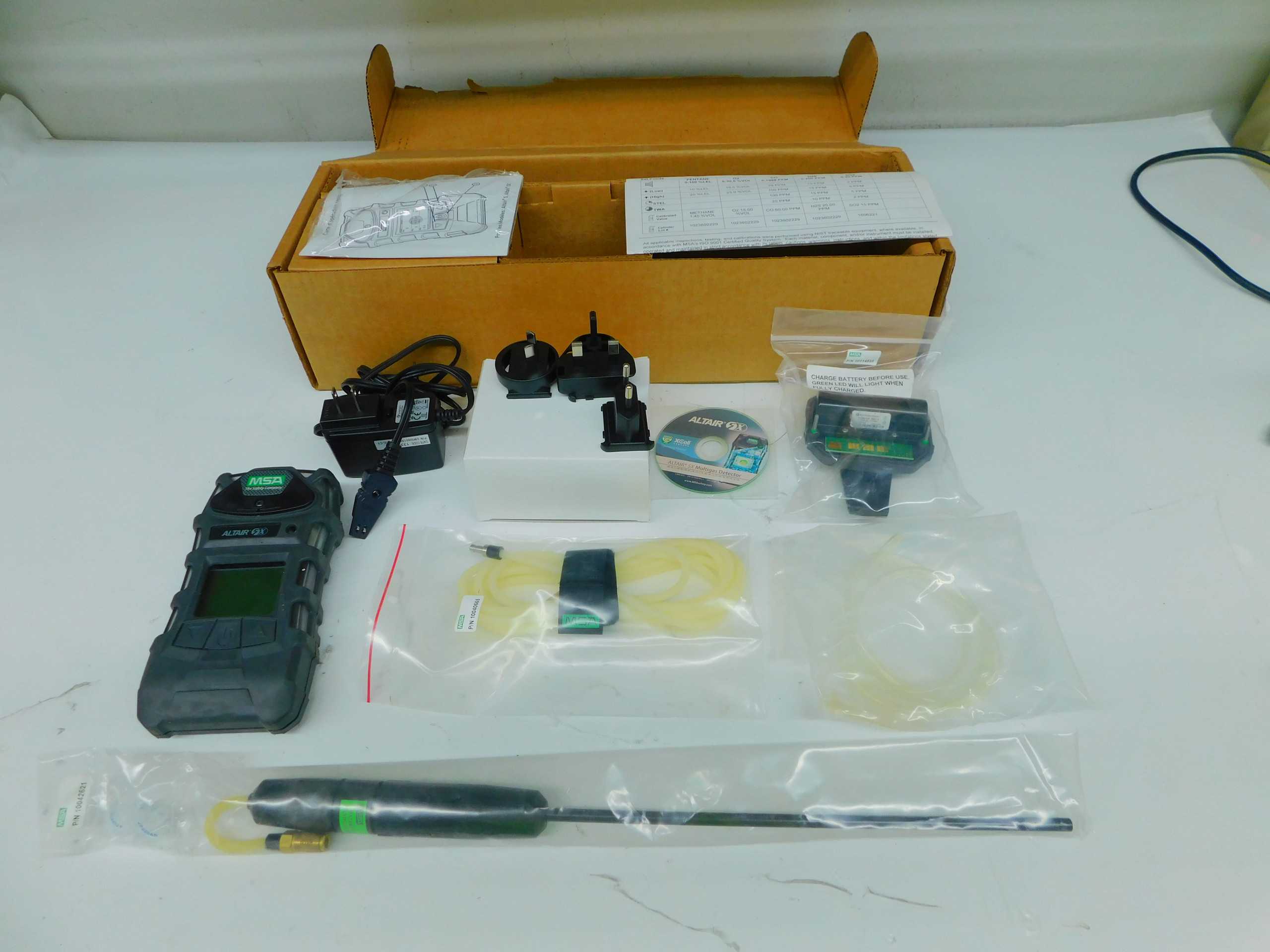 ALTAIR 5X, 10116927 MULTIGAS DETECTOR - ELECTRICAL TESTING EQUIPMENT