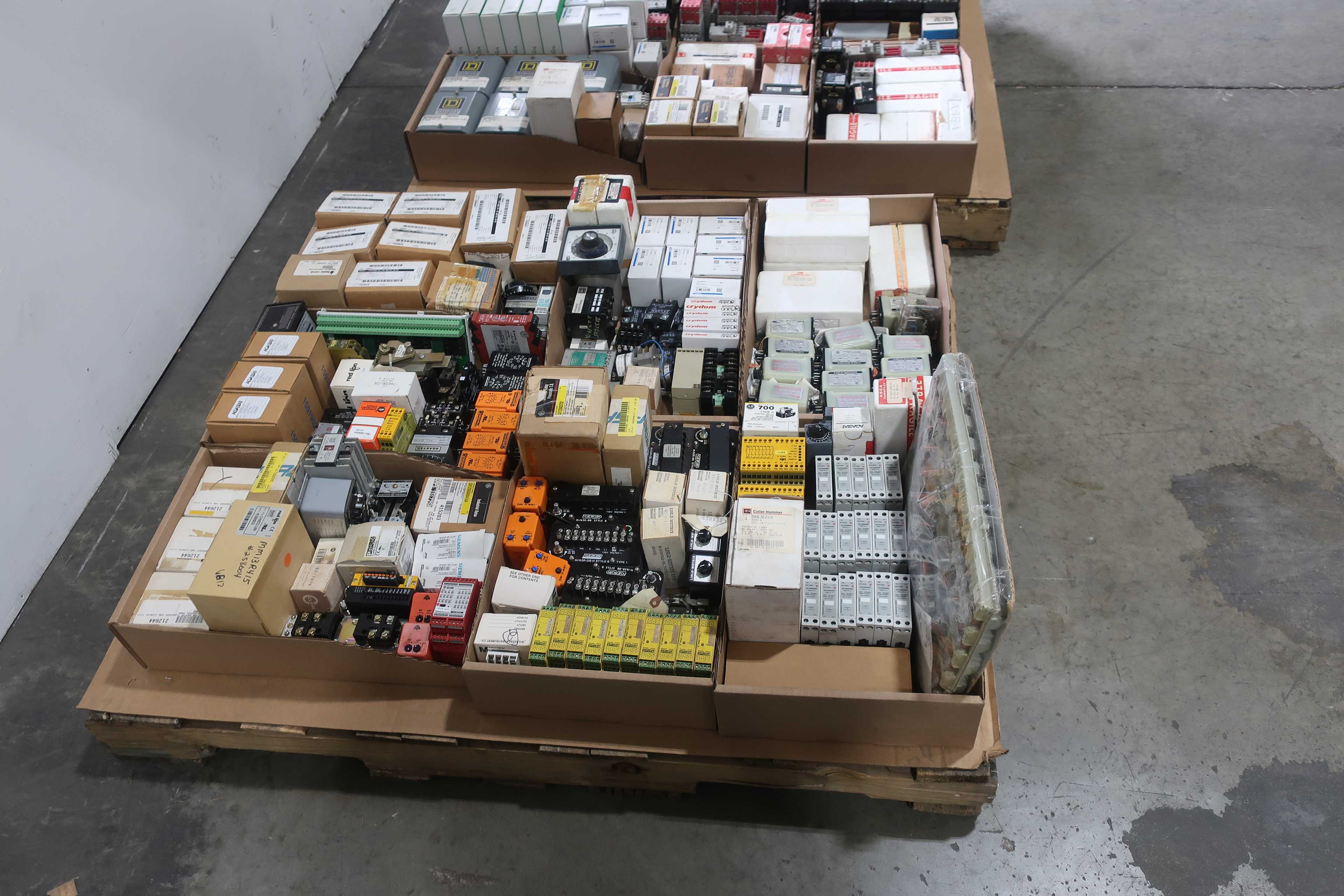 SKU 1763111 - 2 PALLETS OF ASSORTED RELAYS, COUNTERS, AND TIMERS - ELECTRICAL RELAYS