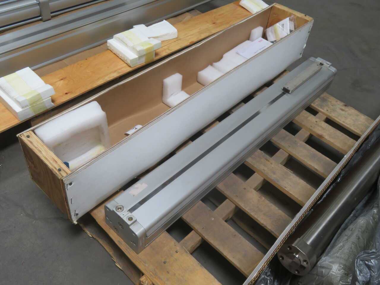 REXROTH 2779036540 Linear Actuator T270458 - High Precision Motion Control - PNEUMATIC CYLINDERS & ACTUATORS