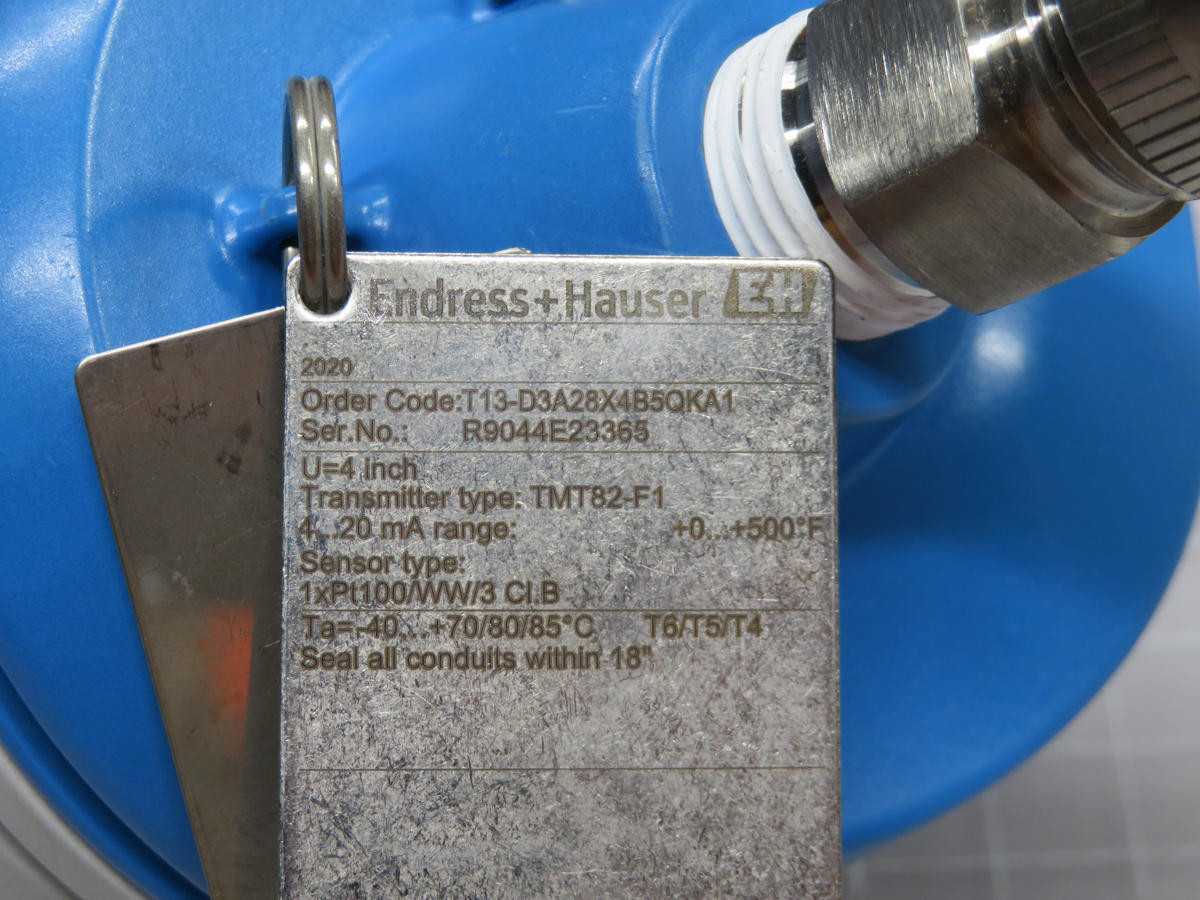 ENDRESS HAUSER T13-D3A28X4B5QKA1 TRANSMITTER TMT82-F1 T205652 - FLOW TRANSMITTER