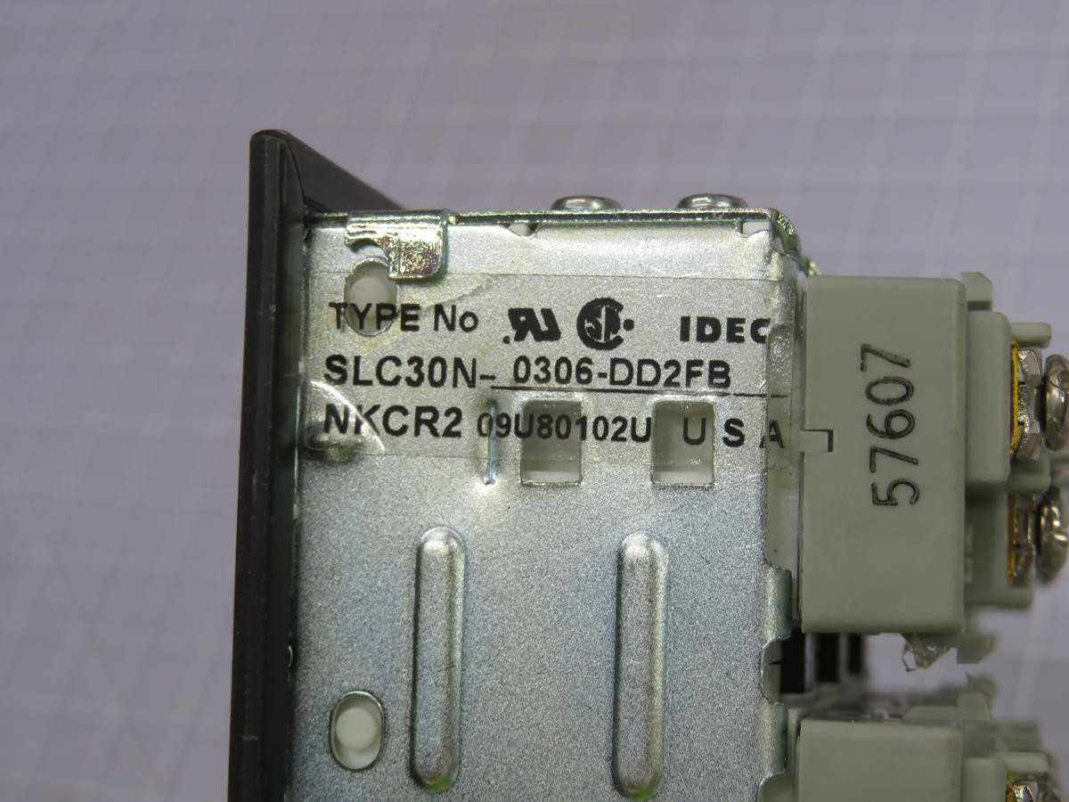 IDEC SLC30N-0306-DD2FB LED LIGHT ARRAY T237601 - LIGHTING