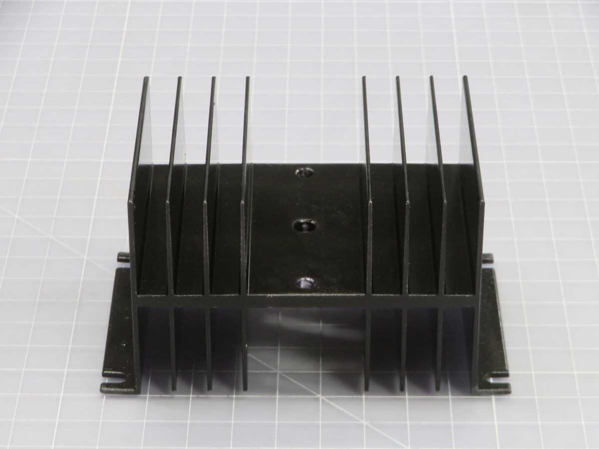 Lot Of 30 Powell 60905P02 Heat Sink Modification T246274 - HEAT SINKS