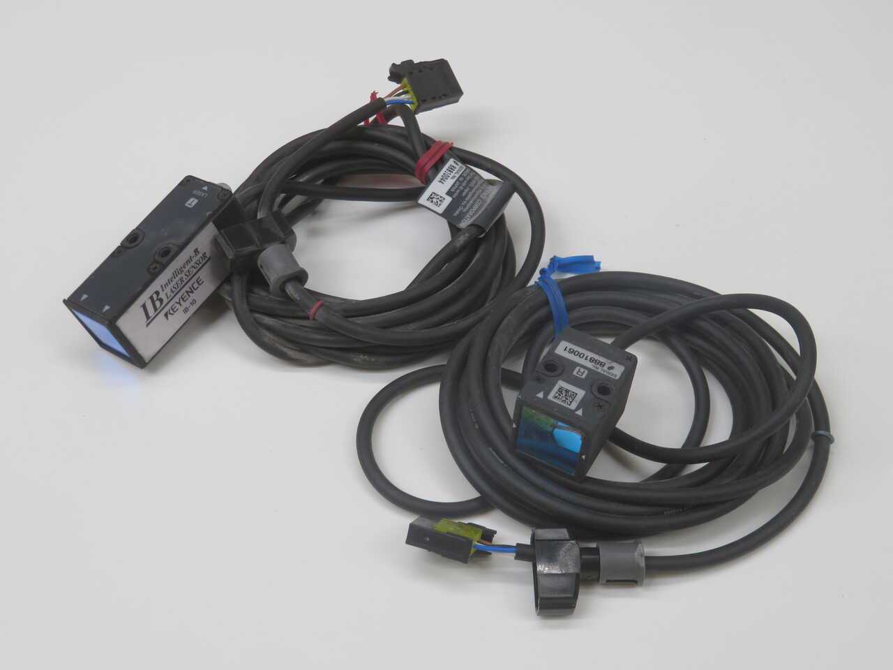 KEYENCE IB-10 IB LASER SENSORS T271164 - SENSORS