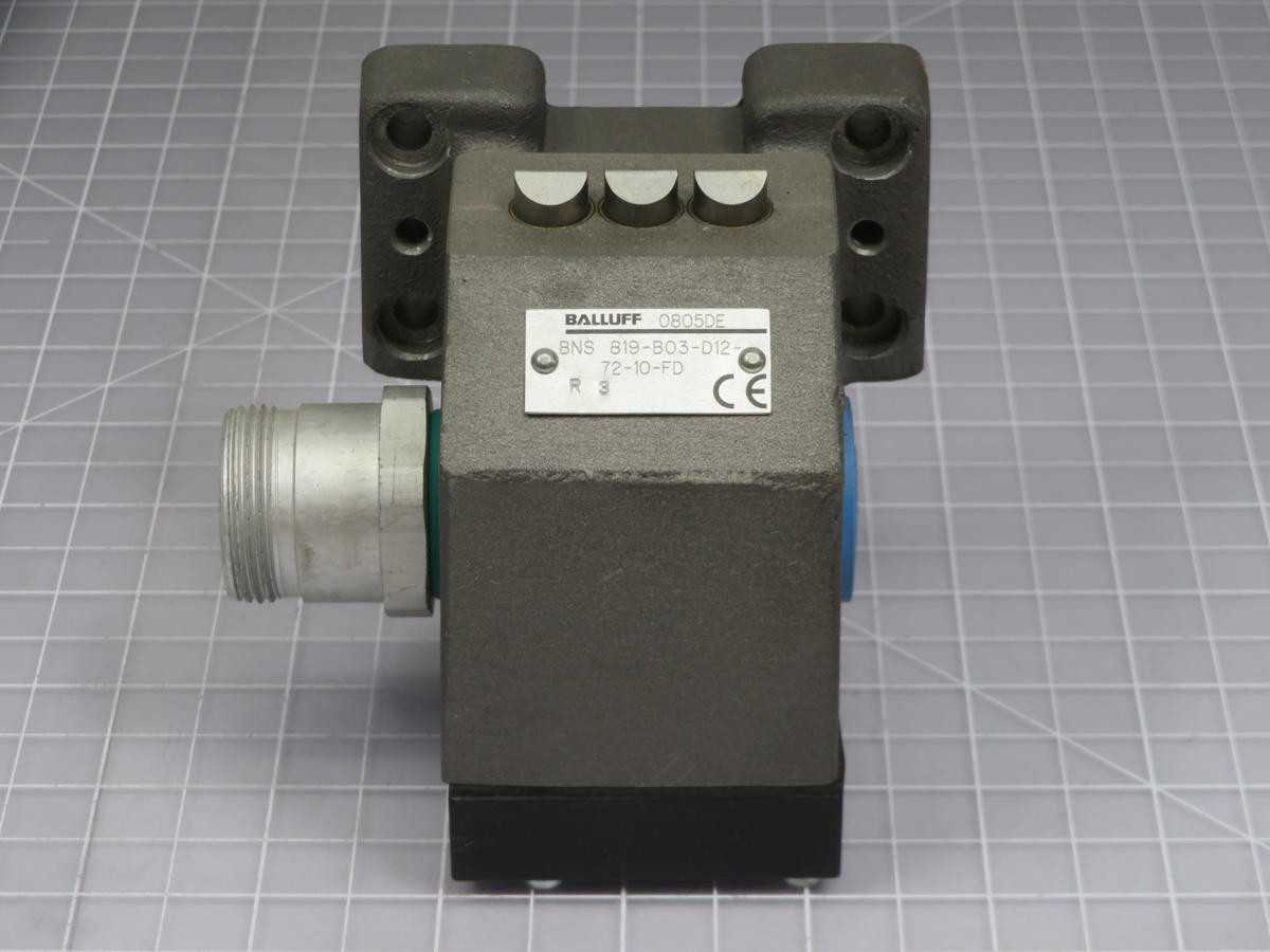 BALLUFF 819-B03-D12-72-10-FD MECHANICAL POSITION LIMIT SWITCH T202294 - SWITCHES