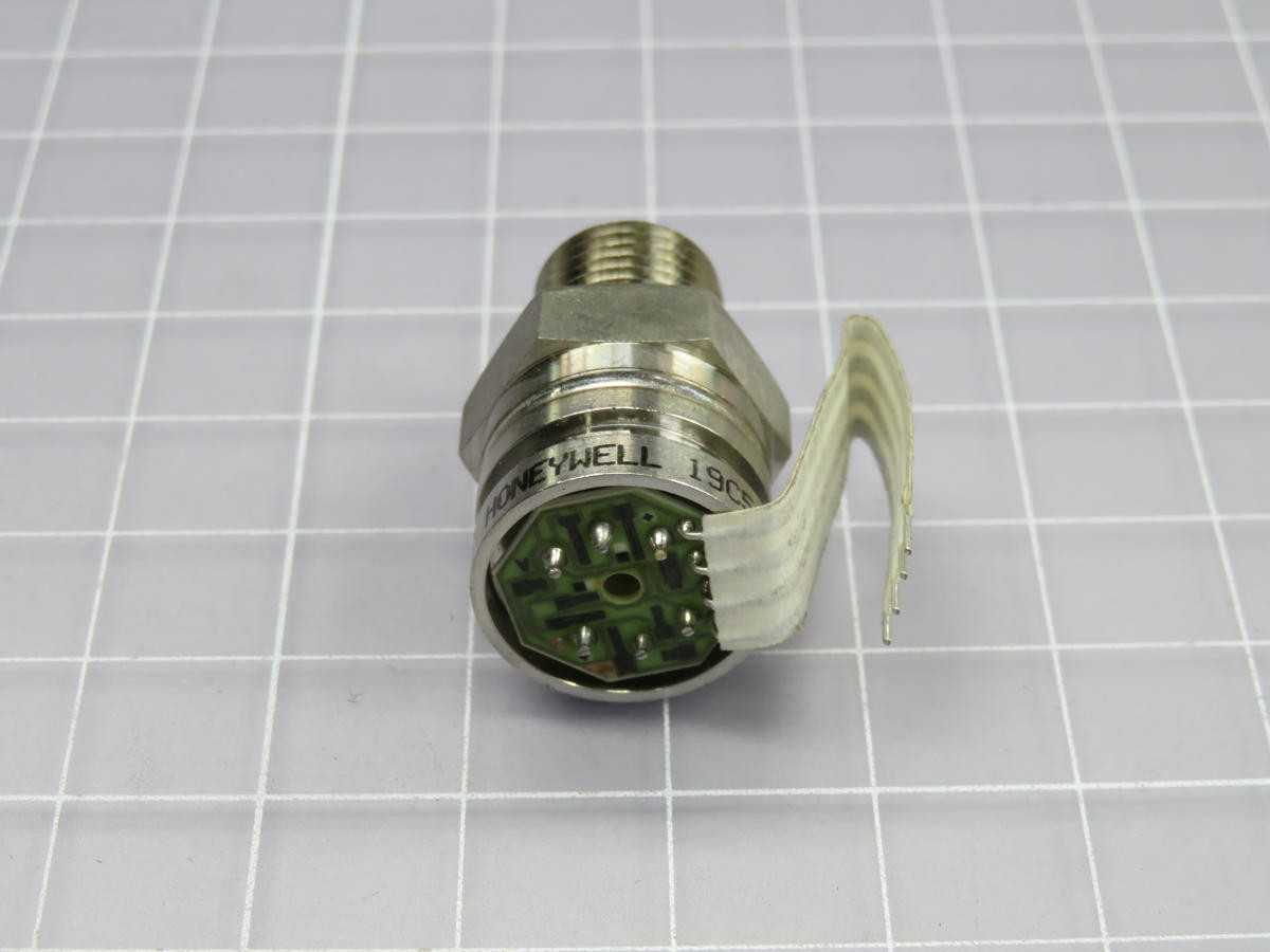 LOT OF 7 HONEYWELL 19C500PG5K SENSOR 500PSIG 1/4"NPT 0.1V T223614 - SENSORS