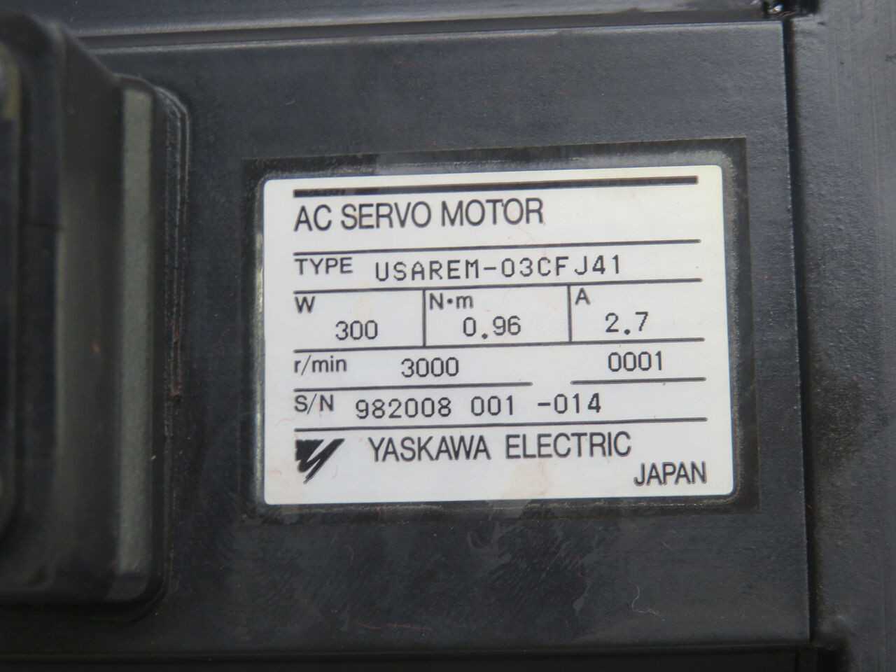 YASKAWA USAREM-03CFJ41 AC SERVO MOTOR T245614 - SERVO