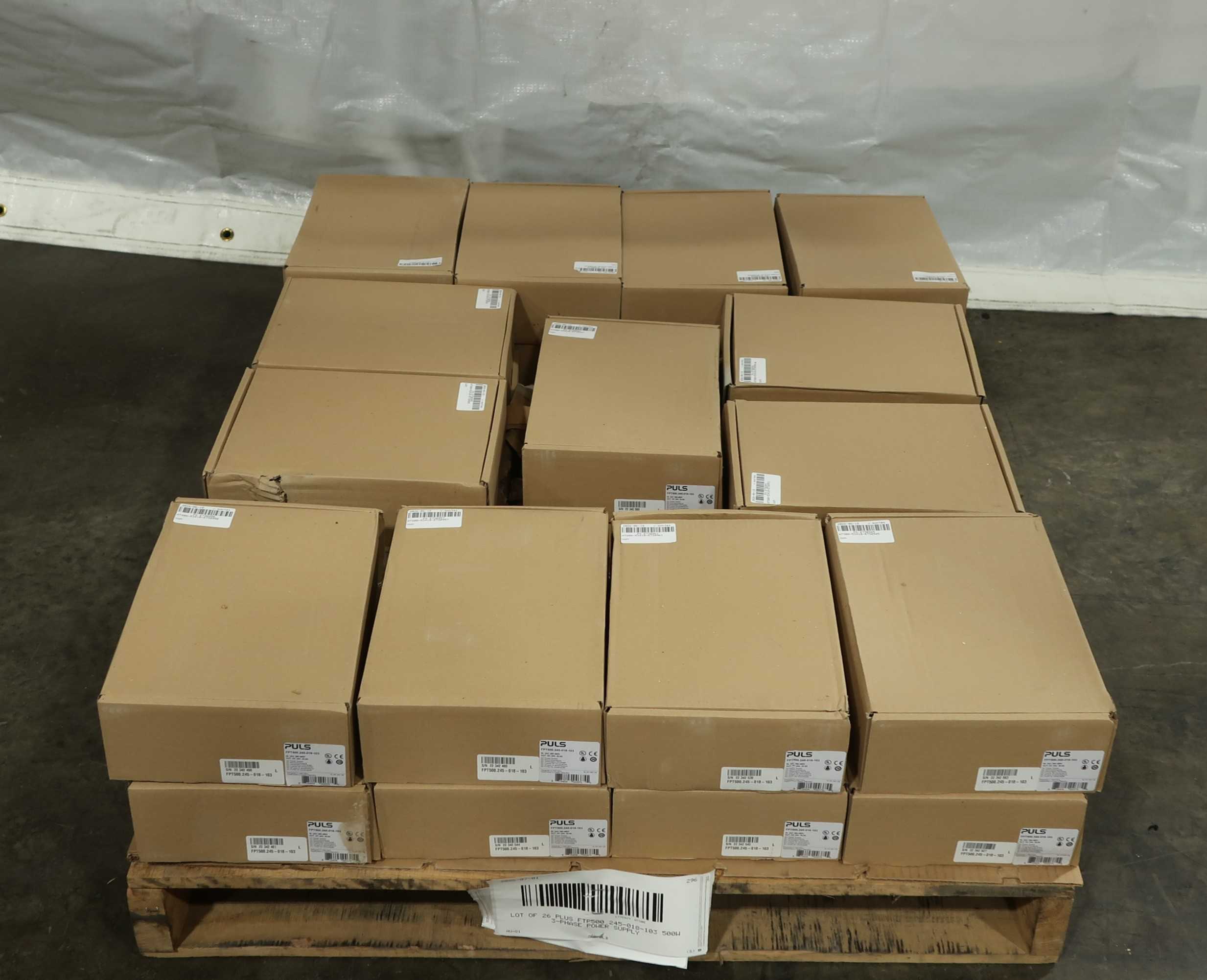 SKU 1775929 - LOT OF 26 PLUS FTP500.245-018-103 500W 3-PHASE POWER SUPPLY - POWER SUPPLIES