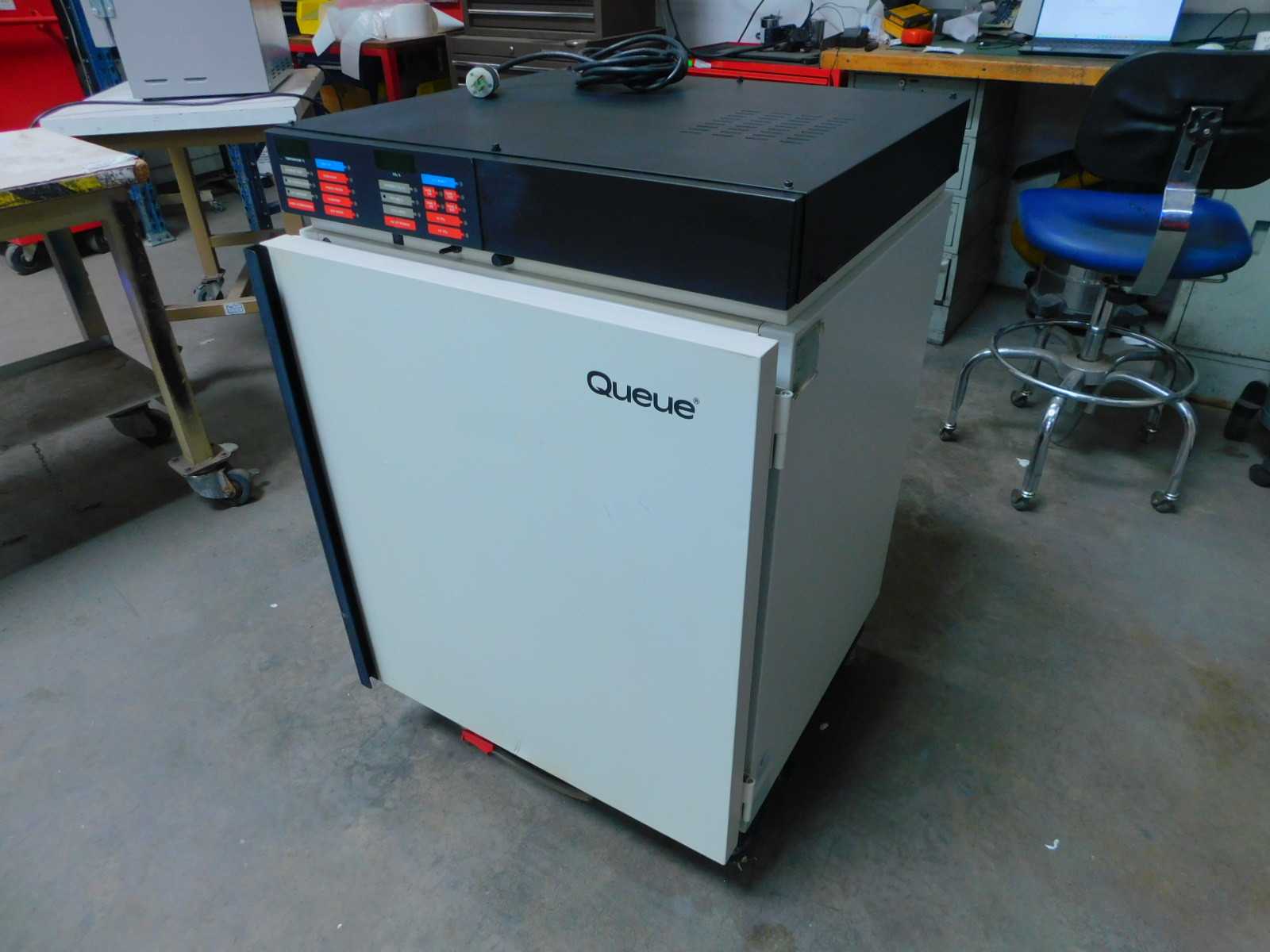 QUEUE QWJ500TAUA ENVIRONMENTAL CHAMBER - LAB & SCIENTIFIC