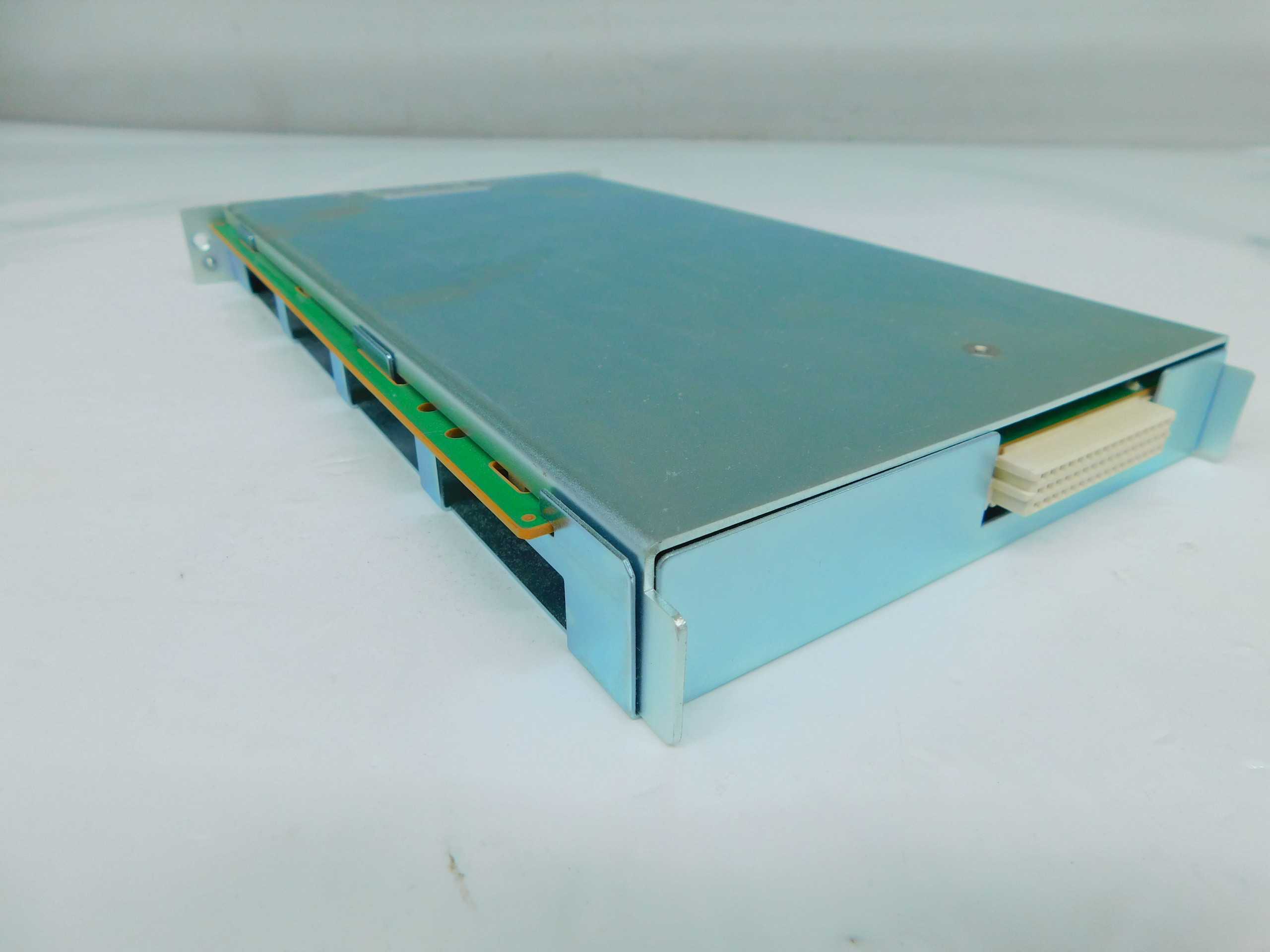 KEYSIGHT 34951A 4 CH. ISOLATED DAC M7852 - SWITCHES