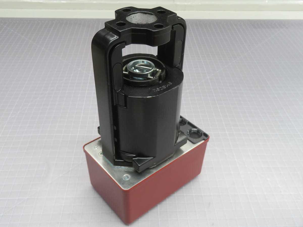 IMI TA MC100FSR/24 Electrical Linear Actuator With Safety Function T208740 - AUTOMATION & CONTROLS