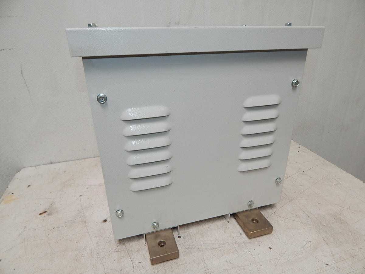 726 14-8 DRY TRANSFORMER 4 KVA M3943 - MACHINING ACCESSORIES & TOOLING