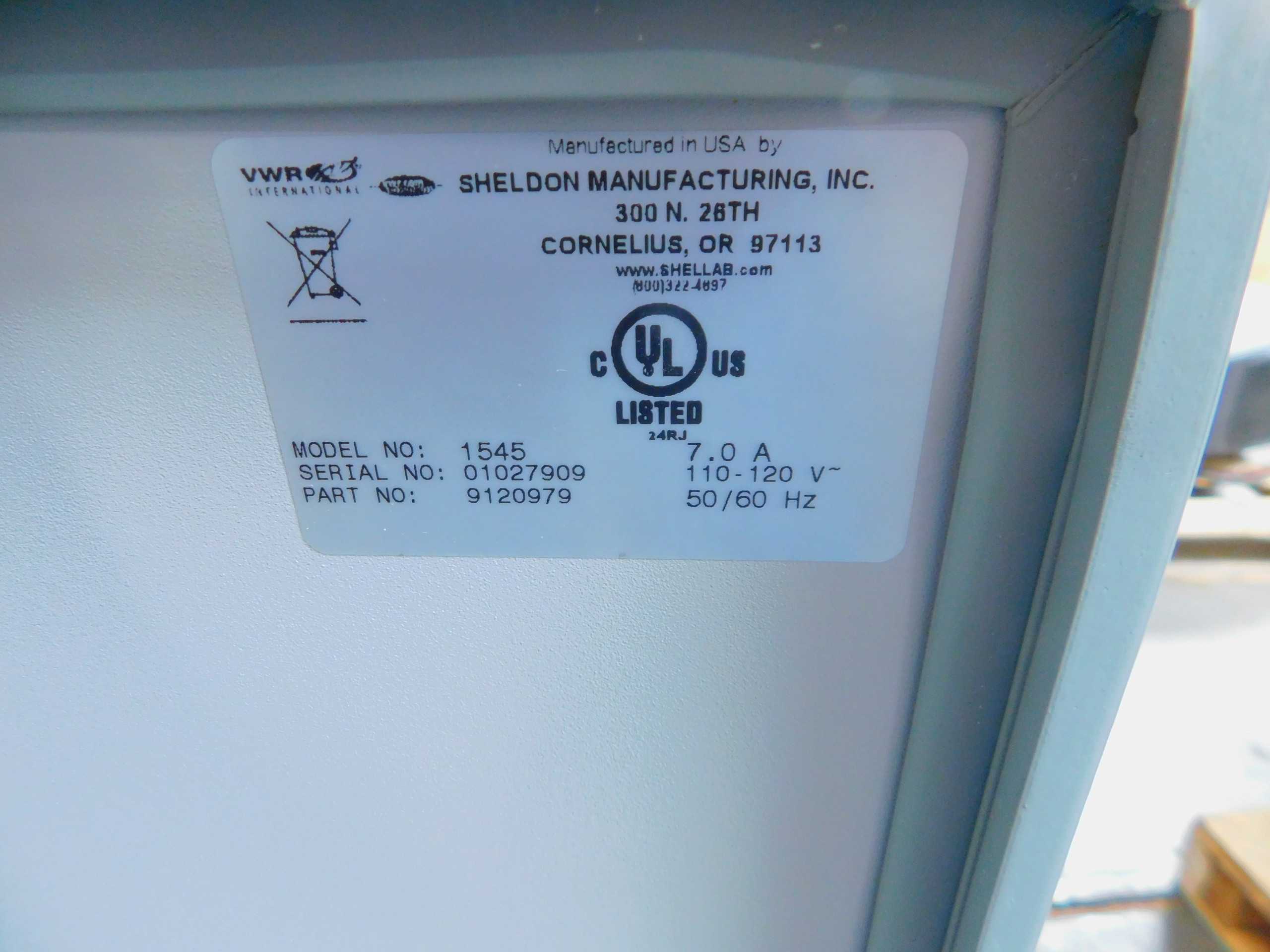 VWR 1545 Digital Incubator For Precise Temperature Control - LAB & SCIENTIFIC