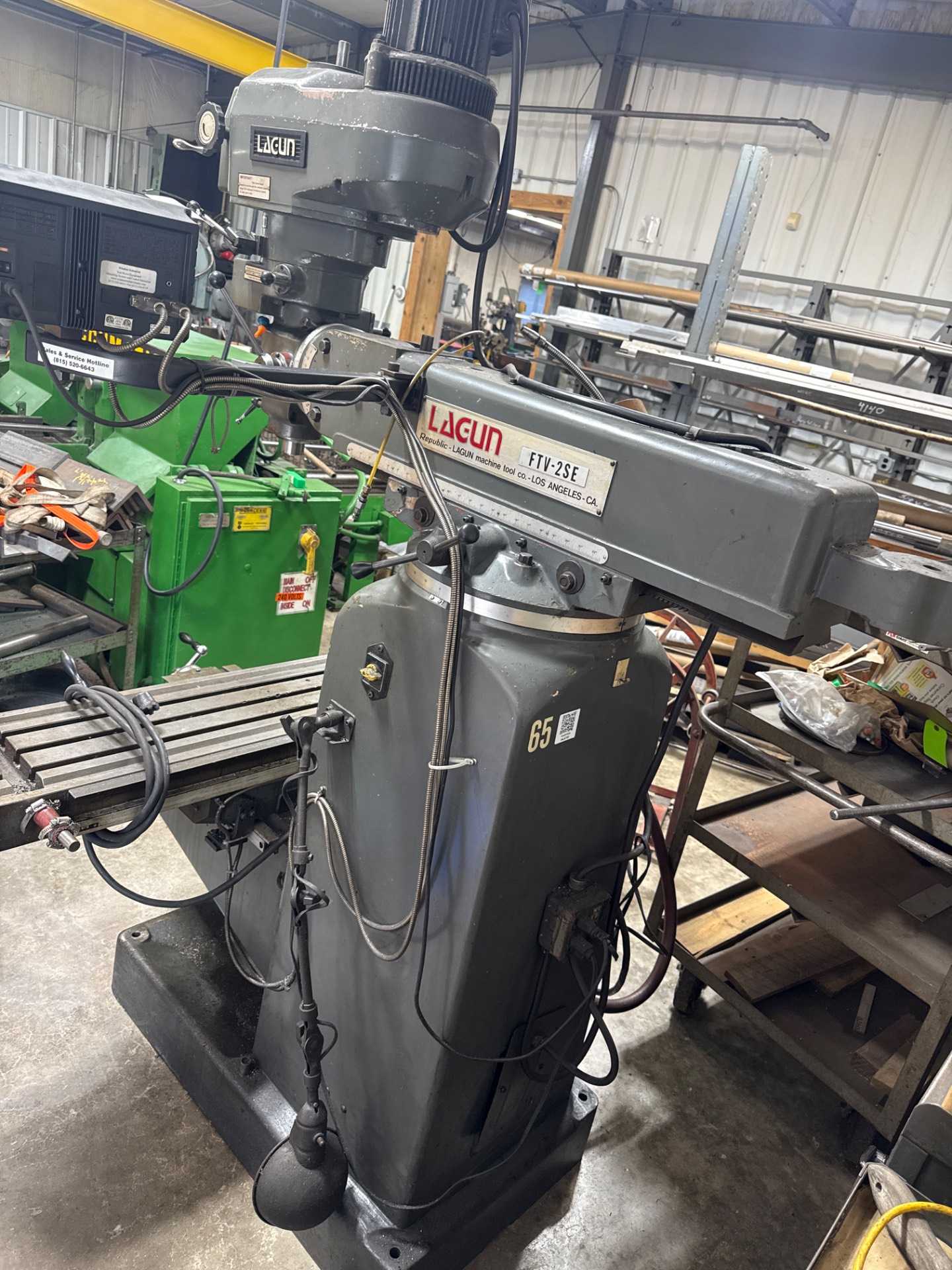 LAGUN FTV-2SE Vertical Milling Machine, 3 HP, R8 Spindle, 4250 RPM, 54x11 in Table - VERTICAL MILLING MACHINES