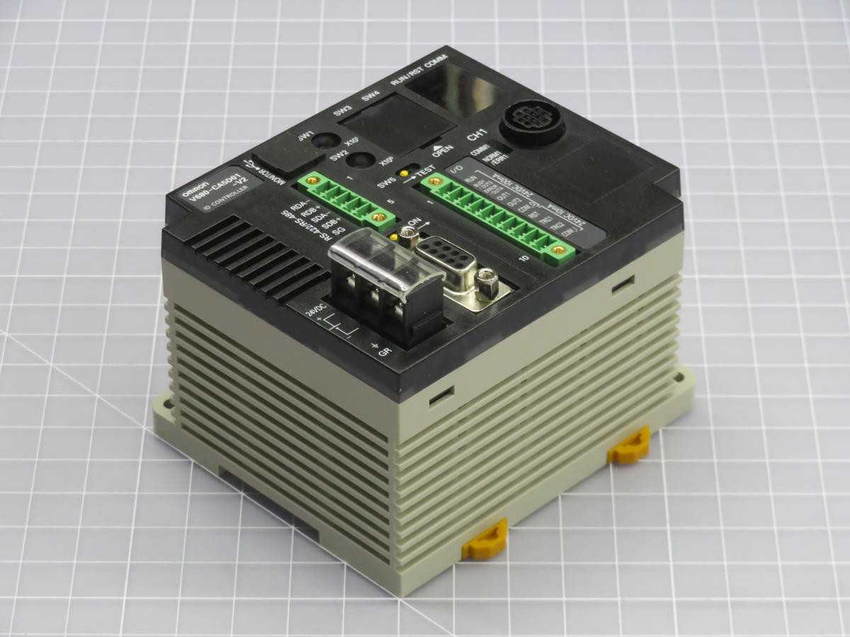 OMRON V680-CA5D01-V2 ID SYSTEM CONTROLLER T240127 - PLC MODULES
