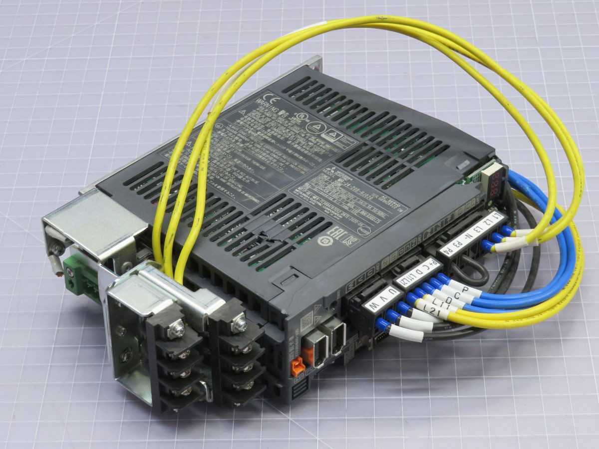 MITSUBISHI SC-J2SJ4KT06K AC SERVO AMPLIFIER T254269 - SERVO