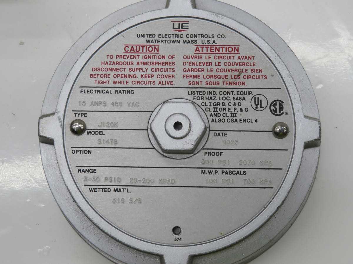 UNITED ELECTRIC J120K-S1478 PRESSURE SWITCH T233704 - SWITCHES