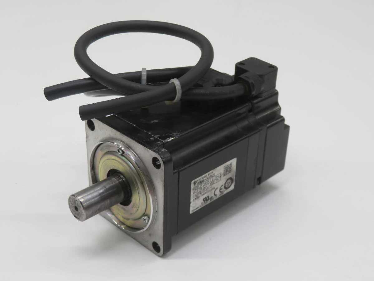 YASKAWA SGMAV-04A3A21 AC SERVO MOTOR T243168 - SERVO
