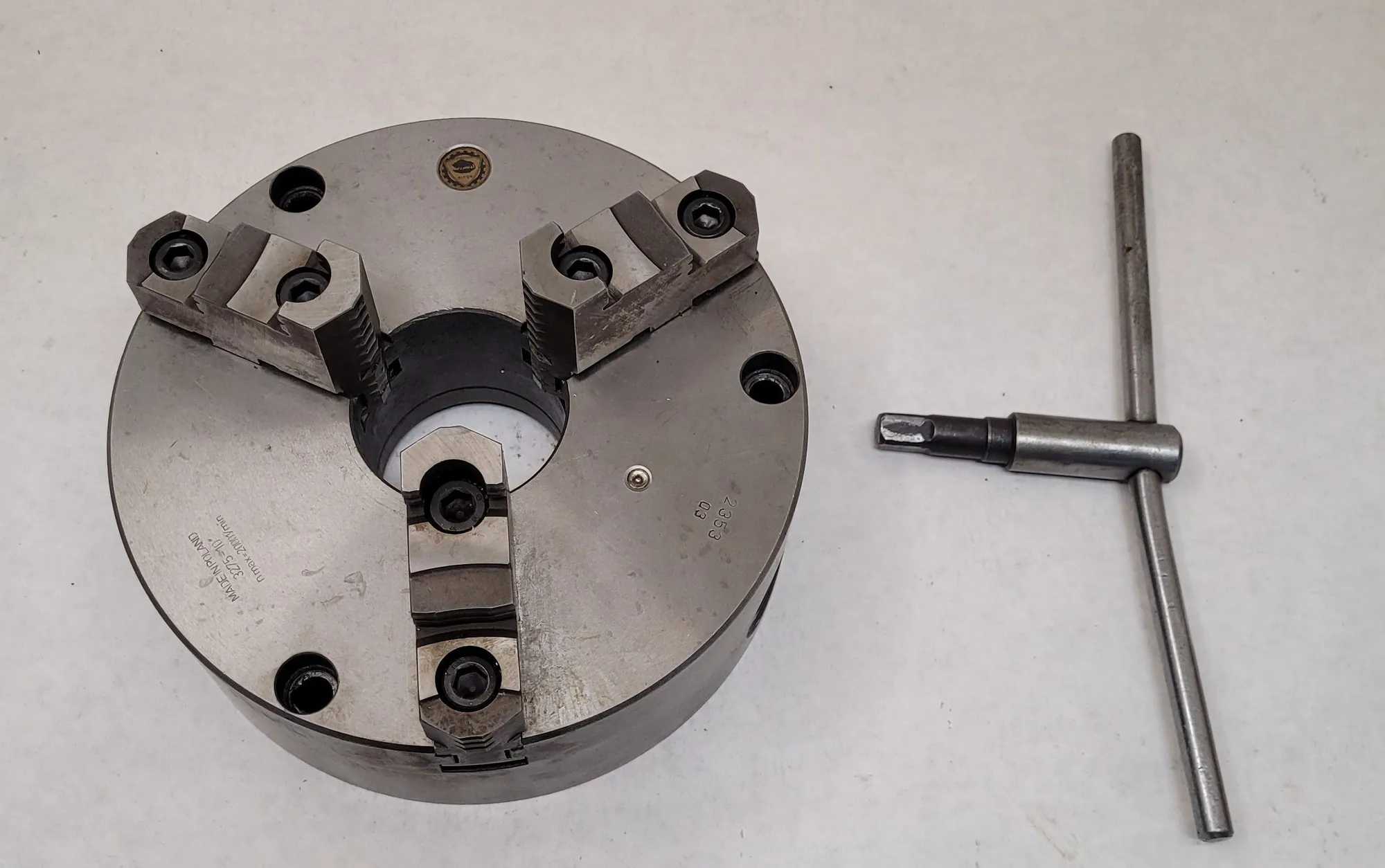 10” BISON MODEL 2353 CHUCK - 3 JAW – PLAIN BACK - MACHINING ACCESSORIES & TOOLING