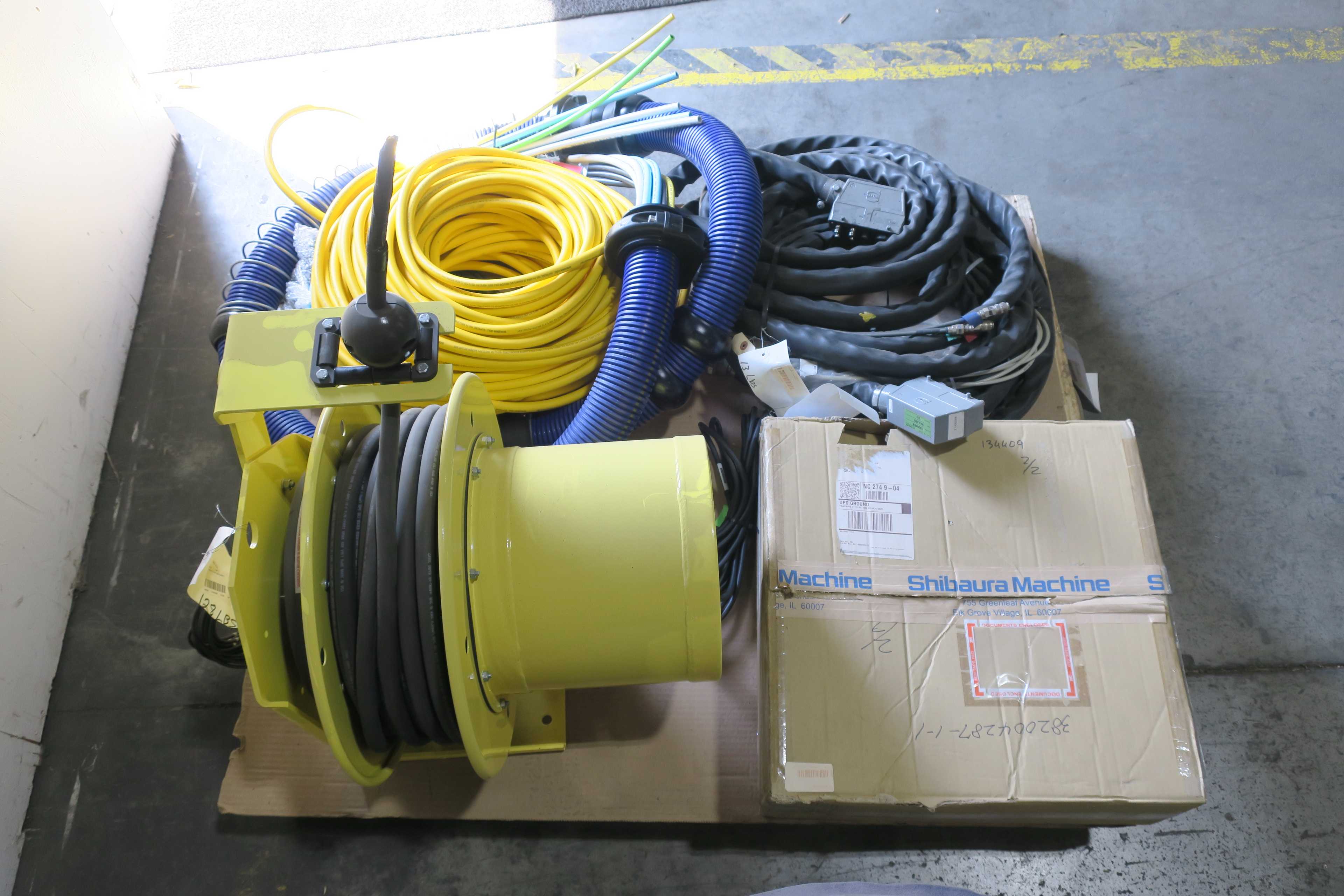 SKU 1785138 - 2 PALLETS OF ASSORTED CORDSETS AND CABLES - CORDSET CABLES