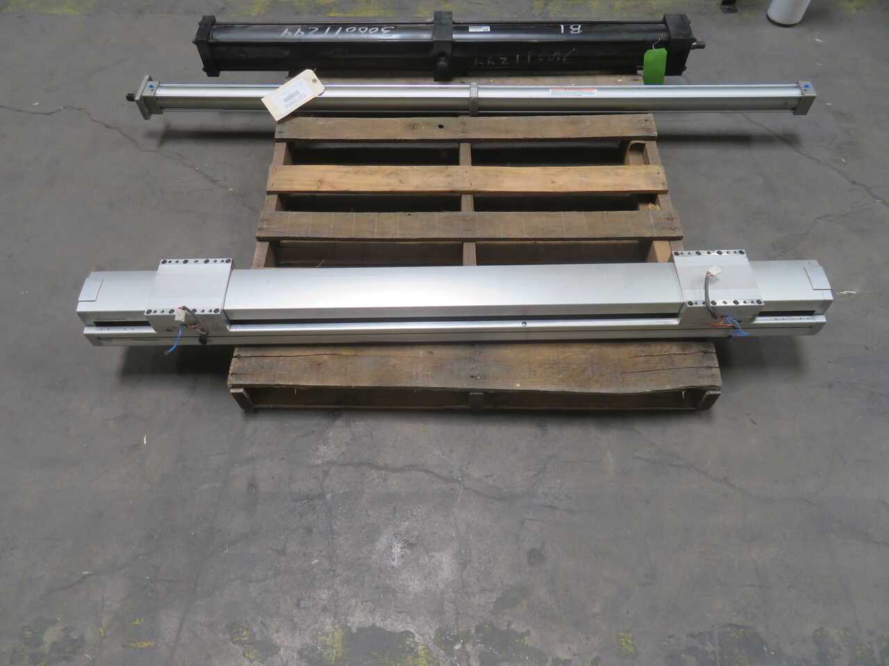 IAI NS-LZMM-I-400-20-850-T2-X07-AQ-B-ET1-RT LINEAR ACTUATOR 400W 850MM STROKE 20KG PAYLOAD - SERVO
