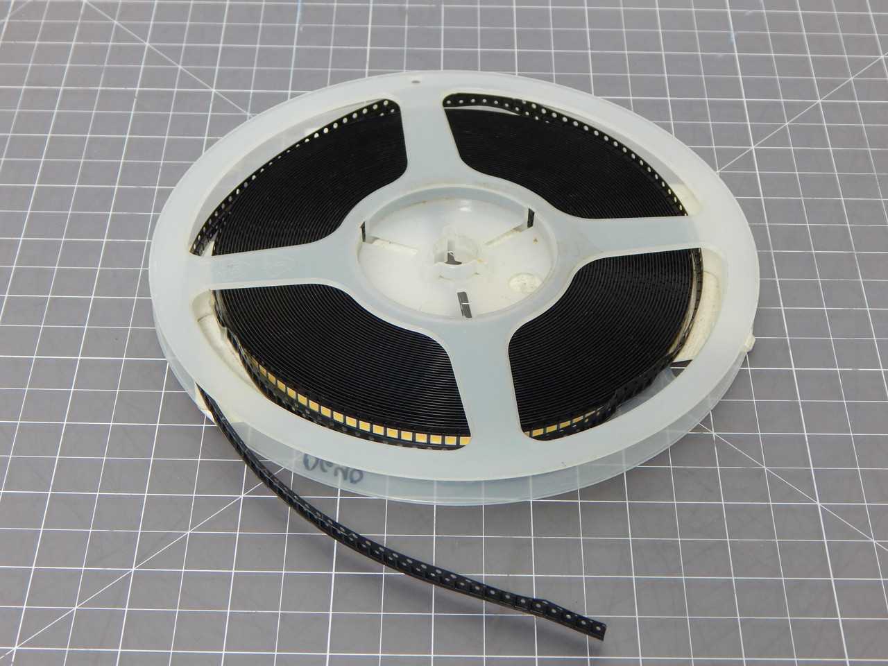 LOT OF 3500 FLEXTRONICS NF2W757GT-V1F1 WHITE LEDS M1874 - LIGHTING