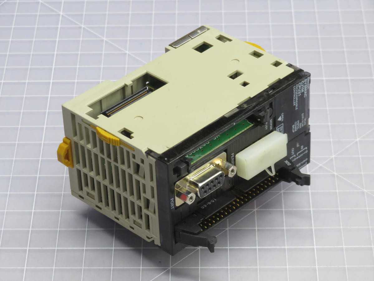 OMRON CJ1W-CPU21 PLC CONTROLLER T232827 - PLC MODULES