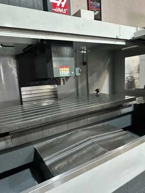 2021 Haas VF-9/40 CNC Vertical Machining Center With Probe, 30 HP, 8100 RPM - VERTICAL MACHINING CENTERS