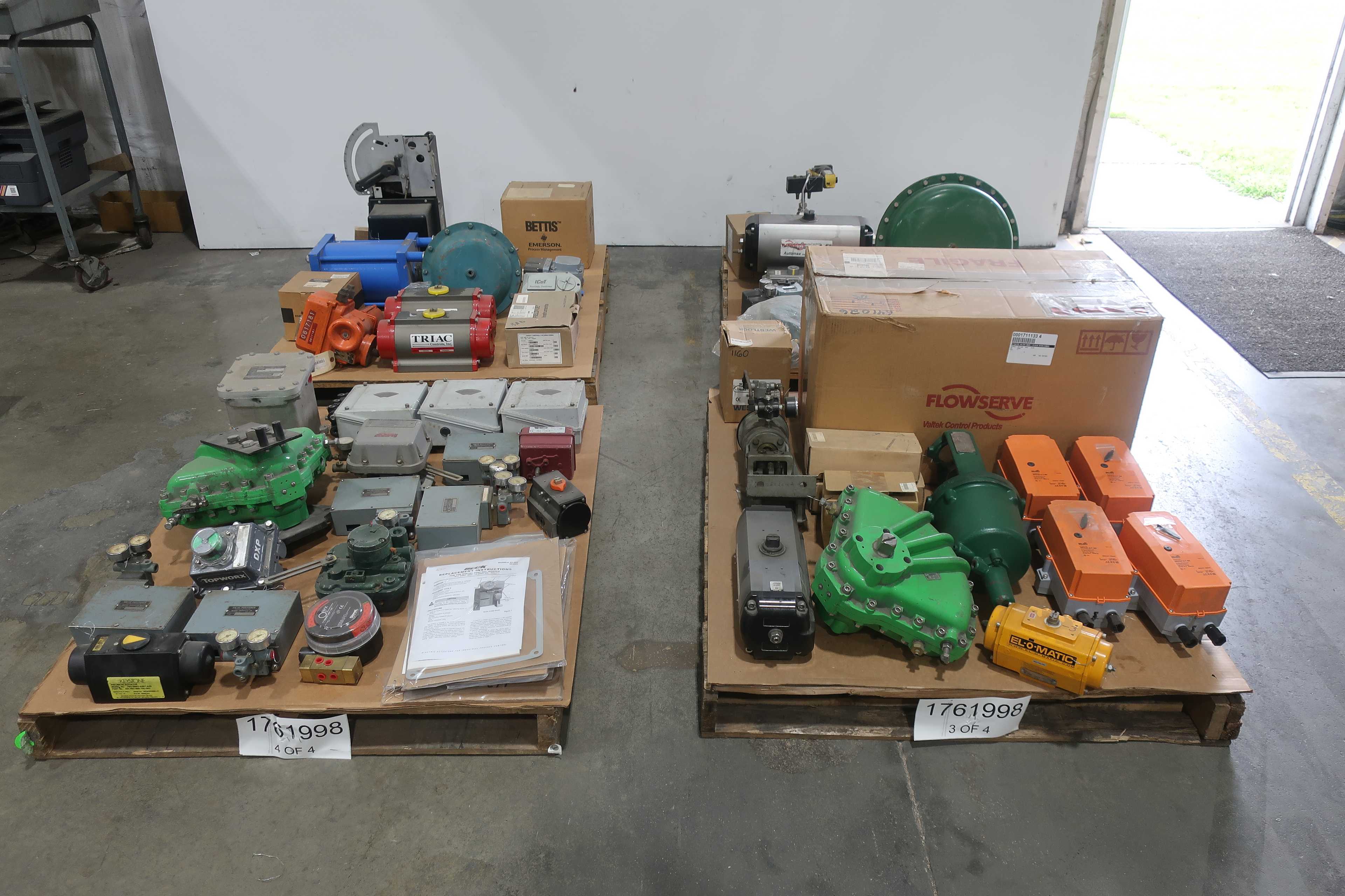 SKU 1761998 - 4 PALLETS OF ASSORTED VALVE ACTUATORS, INDICATORS, POSITIONERS - VALVE POSITIONERS & INDICATORS
