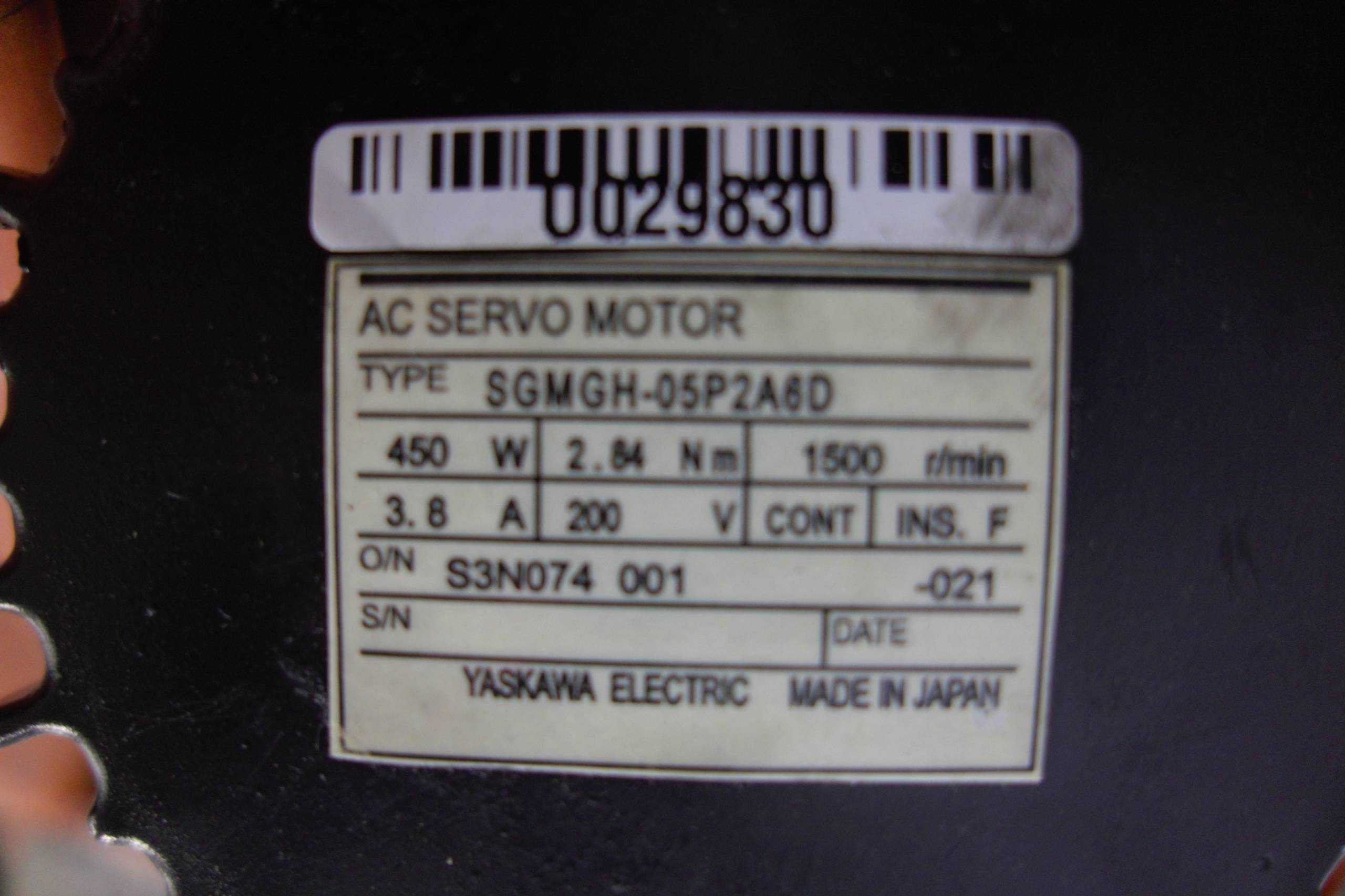 SKU 1785005 - 2 PALLETS OF ASSORTED SERVO MOTORS - SERVO MOTORS