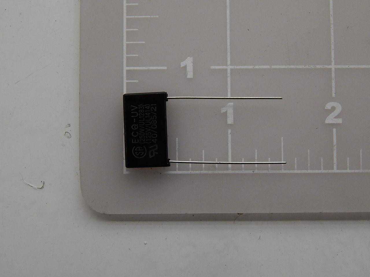 LOT OF 3800 ECQ-UV FILM CAPACITORS .068UF UV BOX TYPE T88541 - ELECTRICAL COMPONENTS