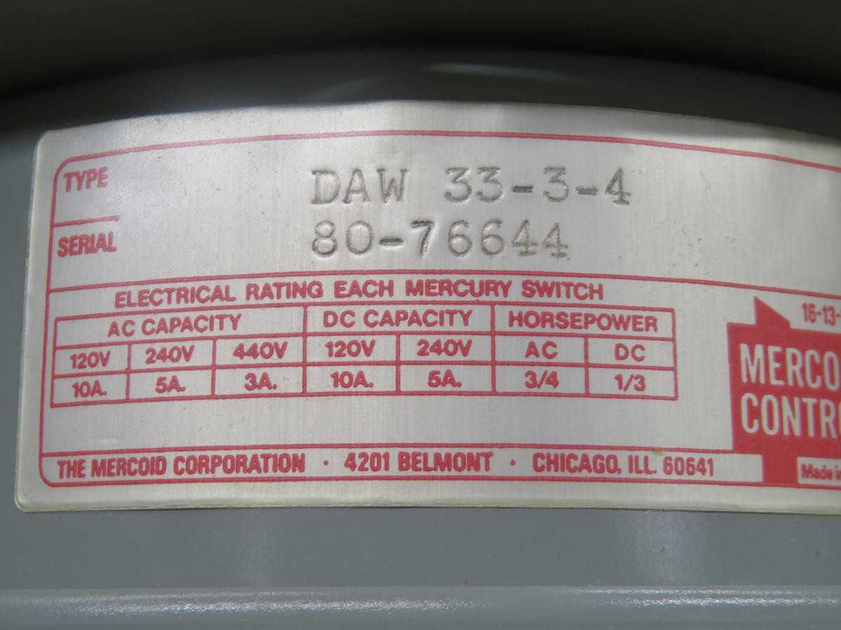 Dwyer DAW 33-3-4 Pressure Switch T241450 - Reliable Pressure Control Solution - PRESSURE MEASUREMENT