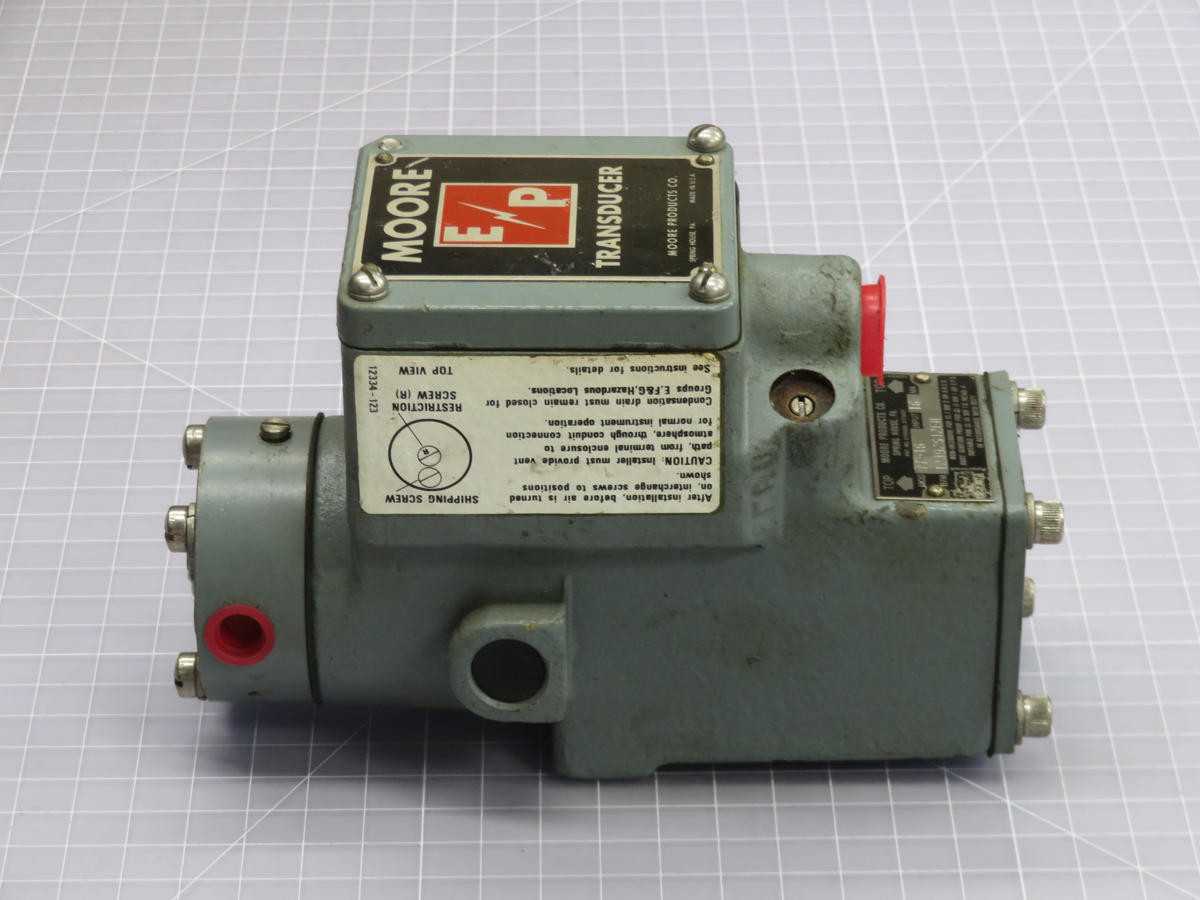 MOORE 77-16 PRESSURE TRANSDUCER T238779 - PRESSURE TRANSMITTER