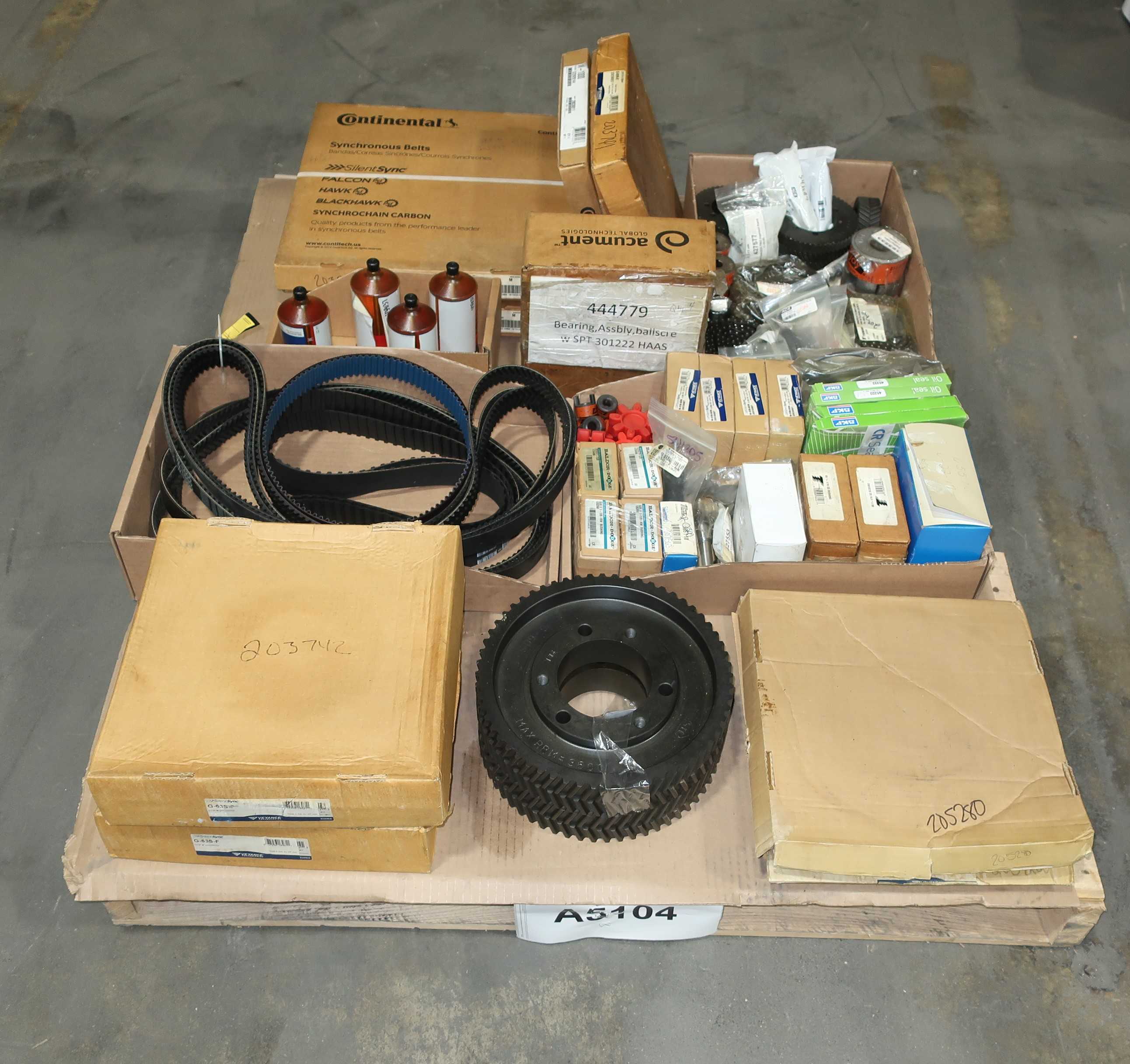 PALLET OF ASSORTED POWER TRANSMISSION - POWER TRANSMISSION