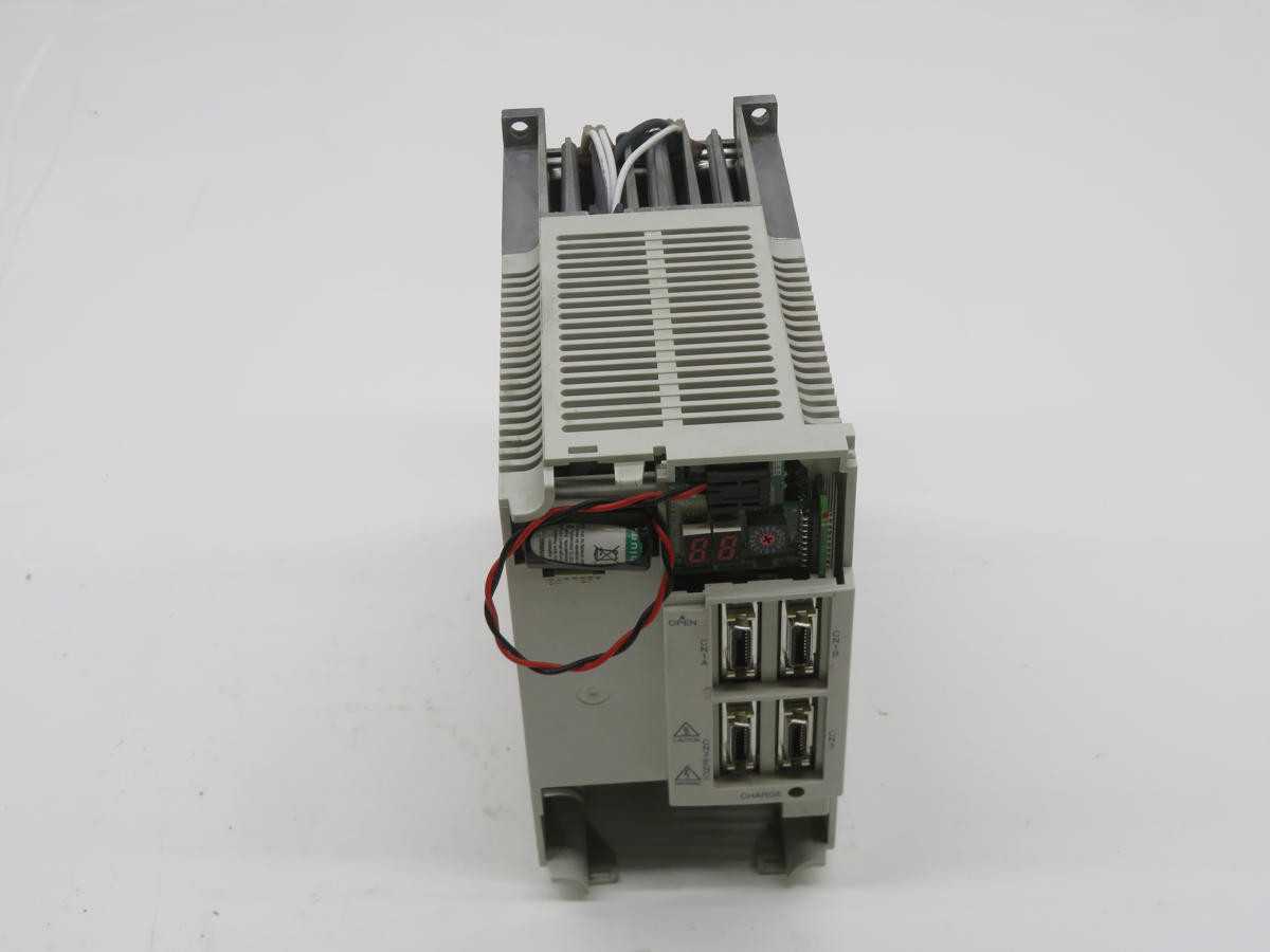 MITSUBISHI MR-J2S-200B AC SERVO DRIVE T211036 - SERVO